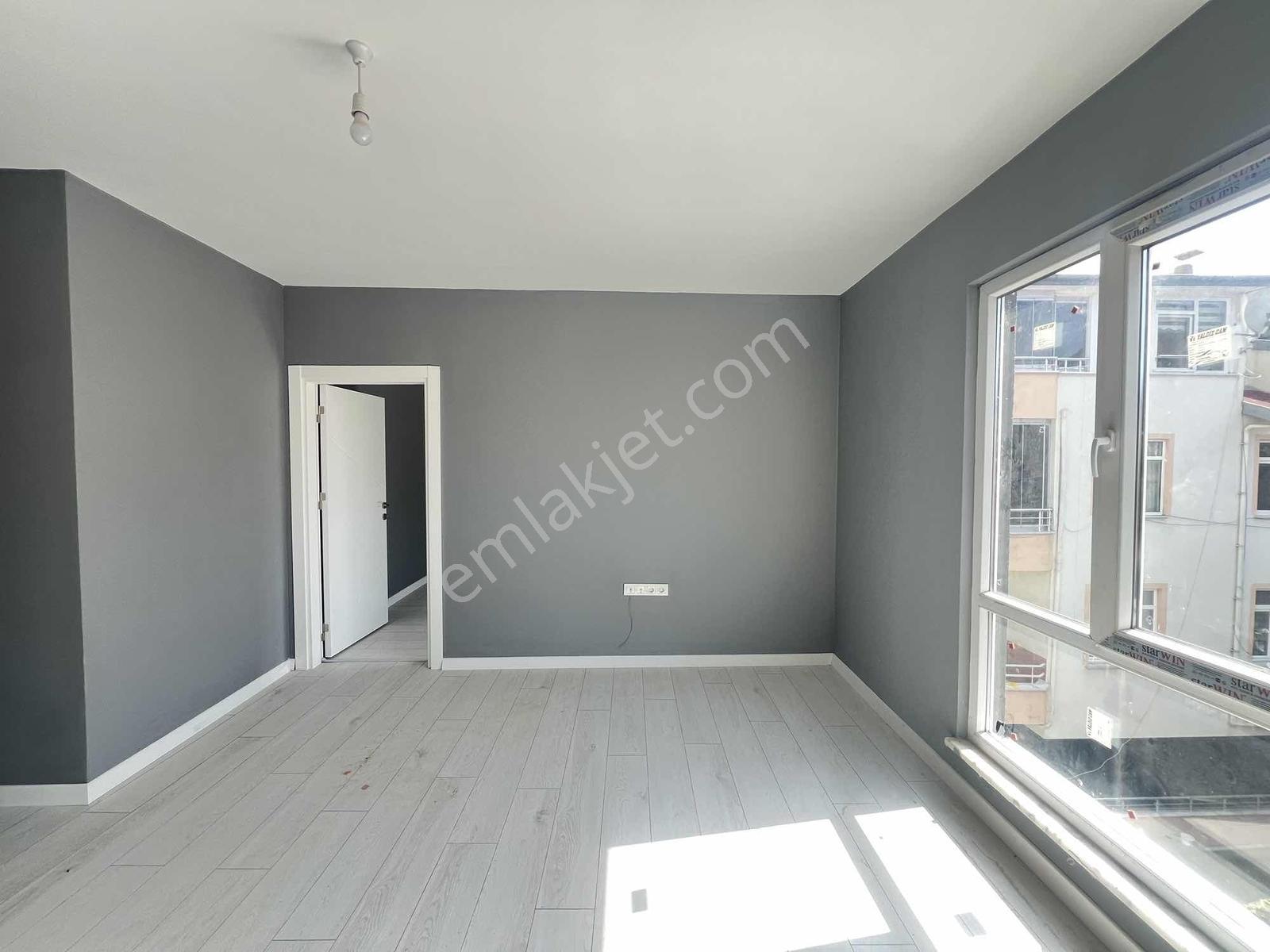Ulaş Gayrimenkulden Akyazı Sağlık Ocağı Mevki Satılık 1+1 - Görsel 29