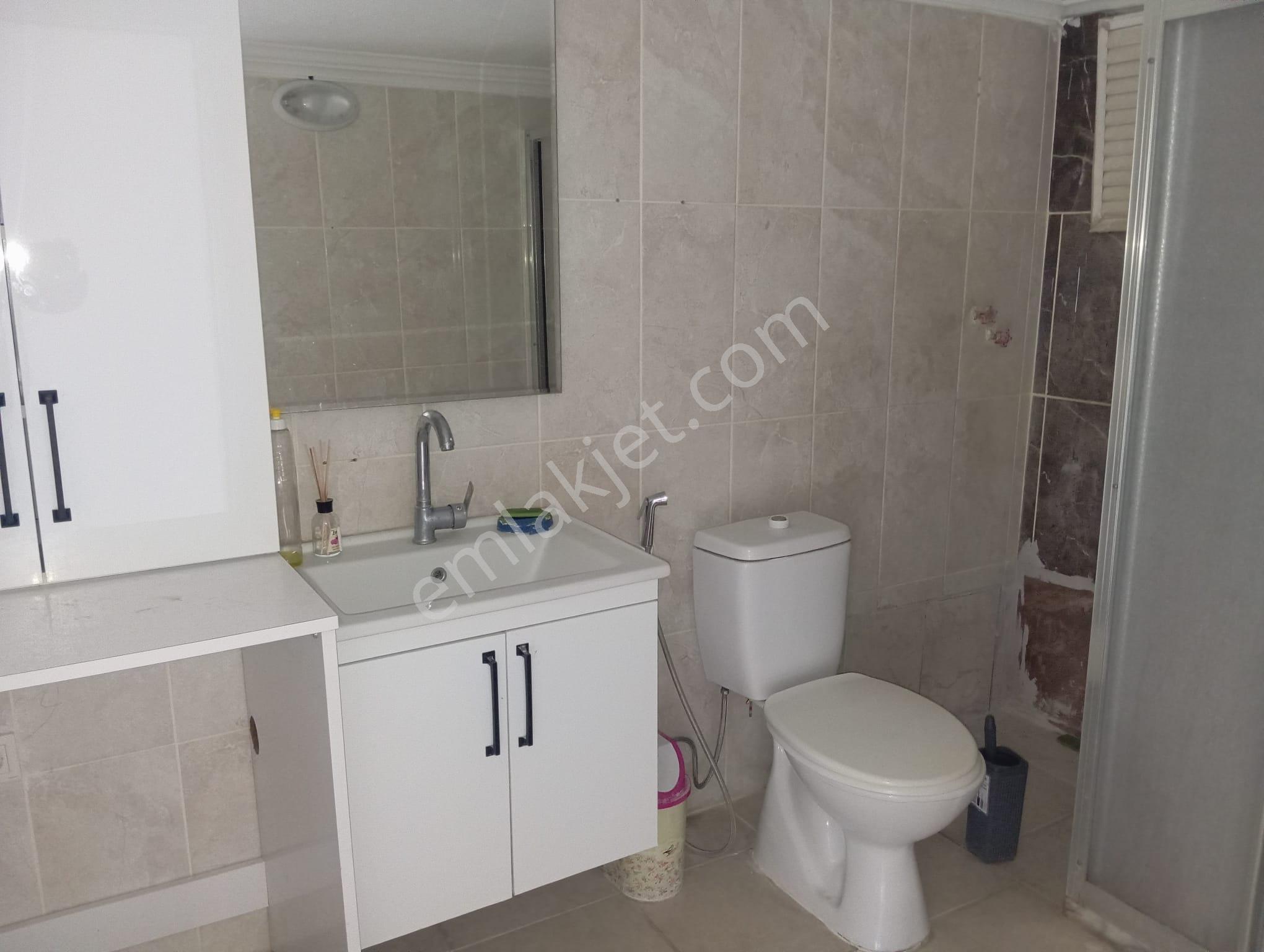 Vega'dan Soli Cıvarında Site İçinde Kiralık Yapılı 3+1 Daire - Görsel 5
