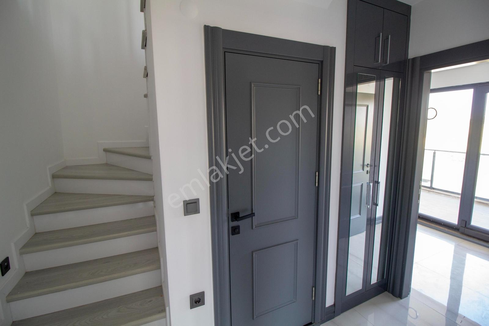 Hasanağa Kızlıcıklıda 3+1 155 M2 Dubleks Havuzlu Sitede - Görsel 25