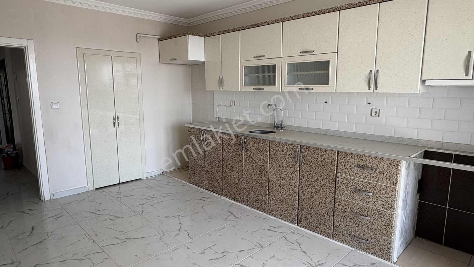 Alaaddin Okçu K İ R A L I Y O R Çamlıtepe'de Site İçersinde 3+1 - Görsel 21
