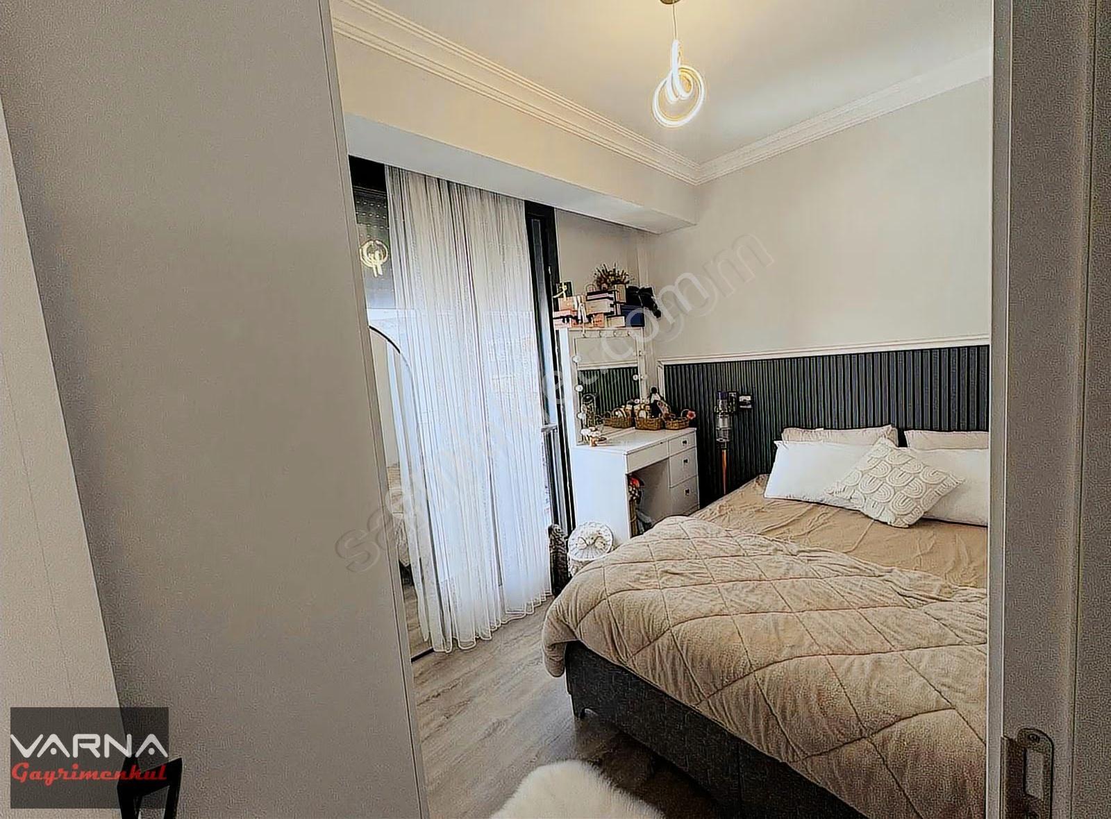 Menderes Cüneytbey Mahallesi Satılık 1+1 45 M2 Ara Kat Daire - Görsel 7