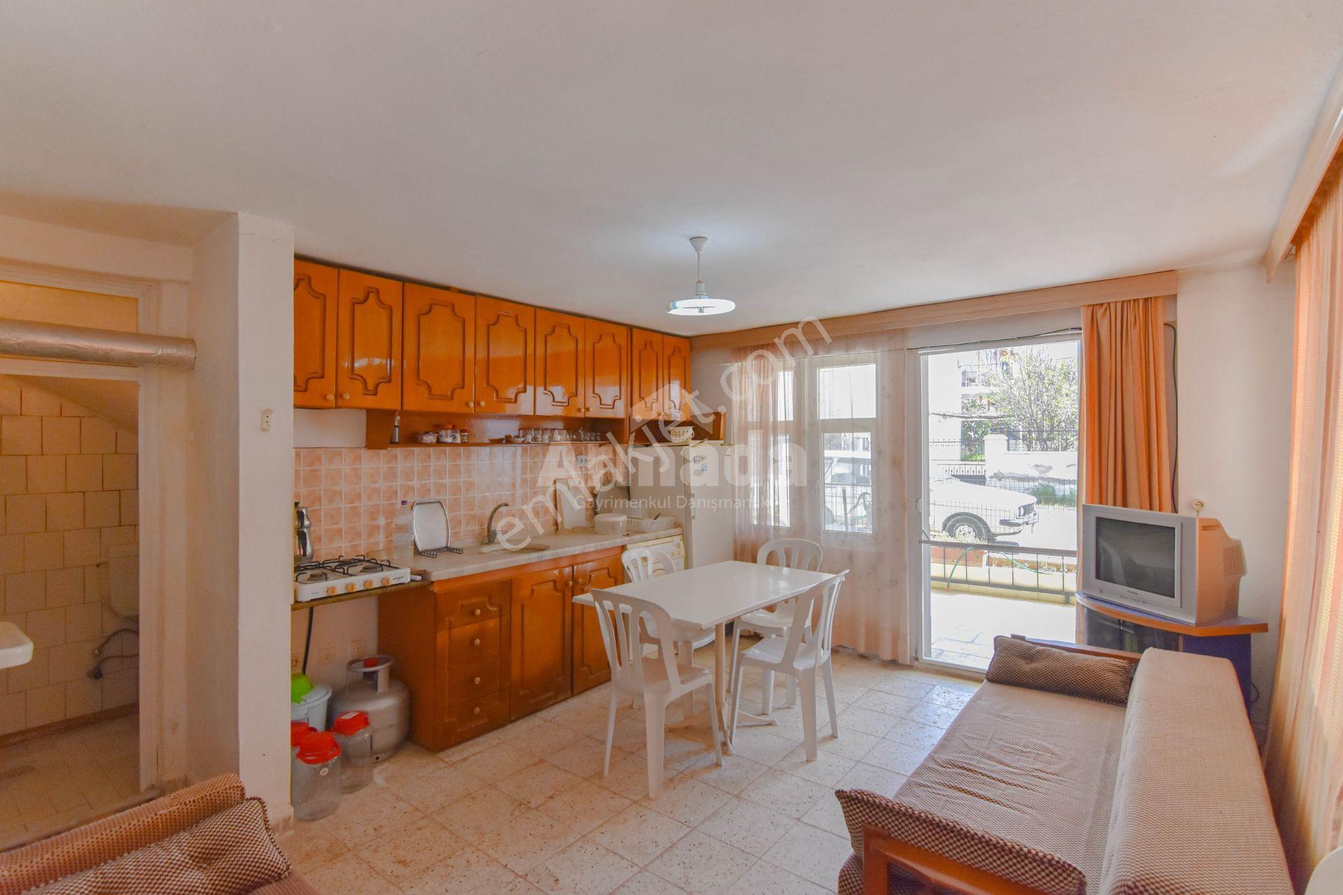 Güzelçamlıda Denize 50 Metre Deniz Manzaralı 5+2 Trıpleks Villa - Görsel 24