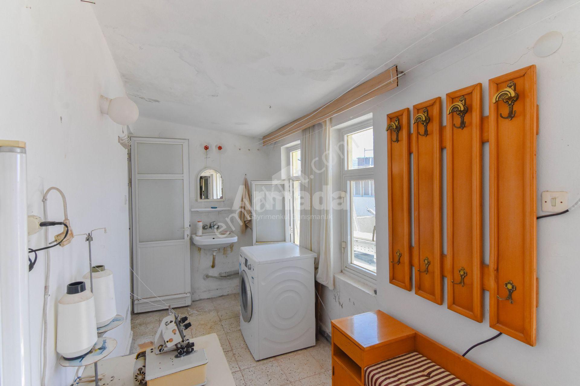Güzelçamlıda Denize 50 Metre Deniz Manzaralı 5+2 Trıpleks Villa - Görsel 8