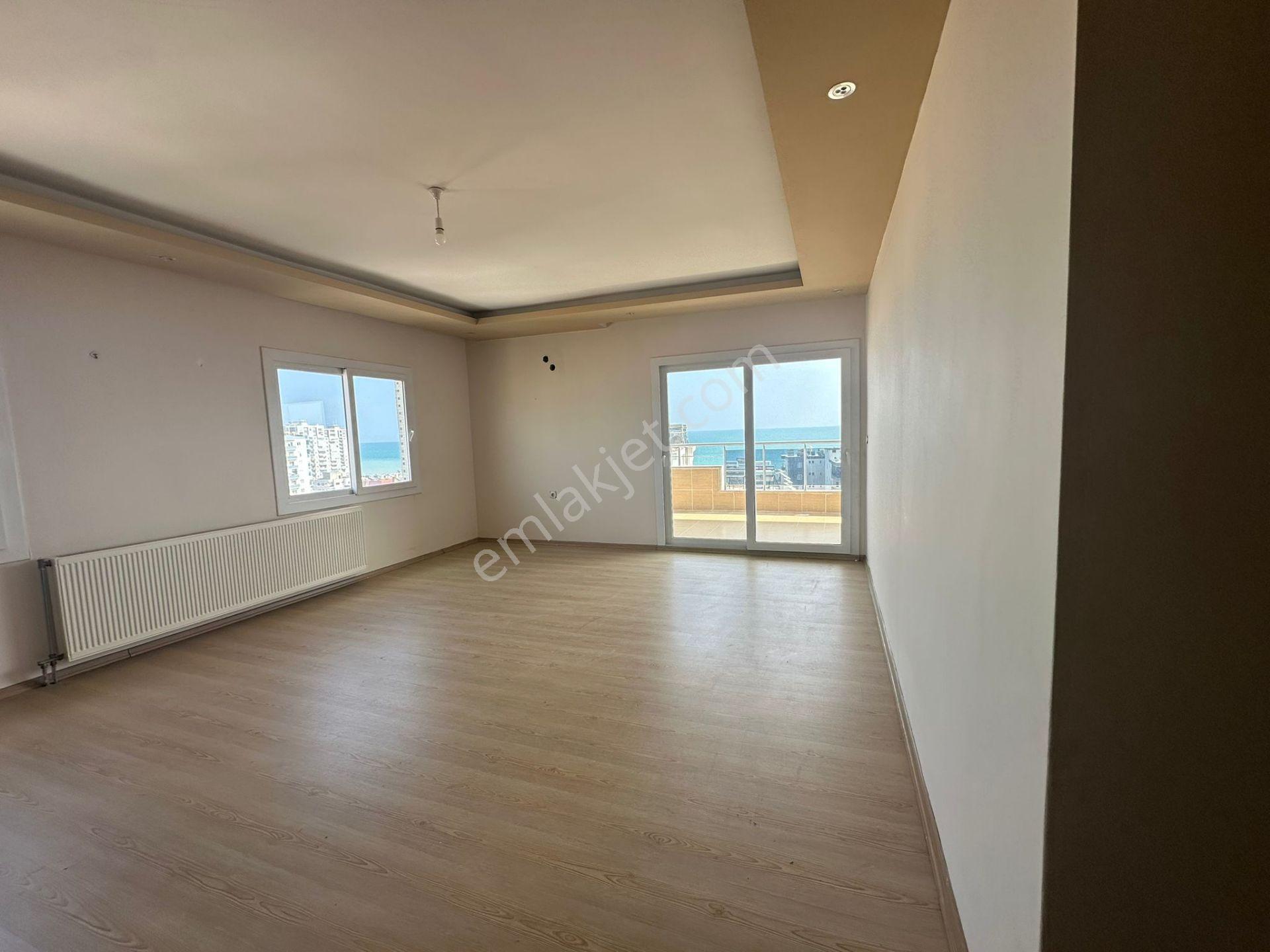Erdemli Merkezde Deniz Manzaralı Satılık 4+1 Daire (240m²) - Görsel 7