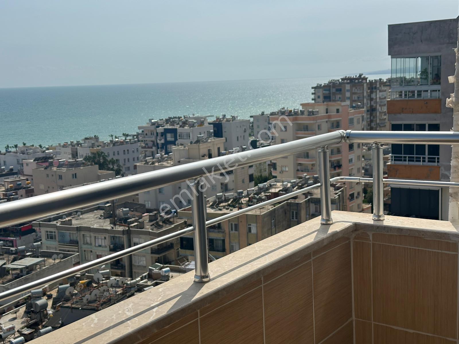 Erdemli Merkezde Deniz Manzaralı Satılık 4+1 Daire (240m²) - Görsel 14