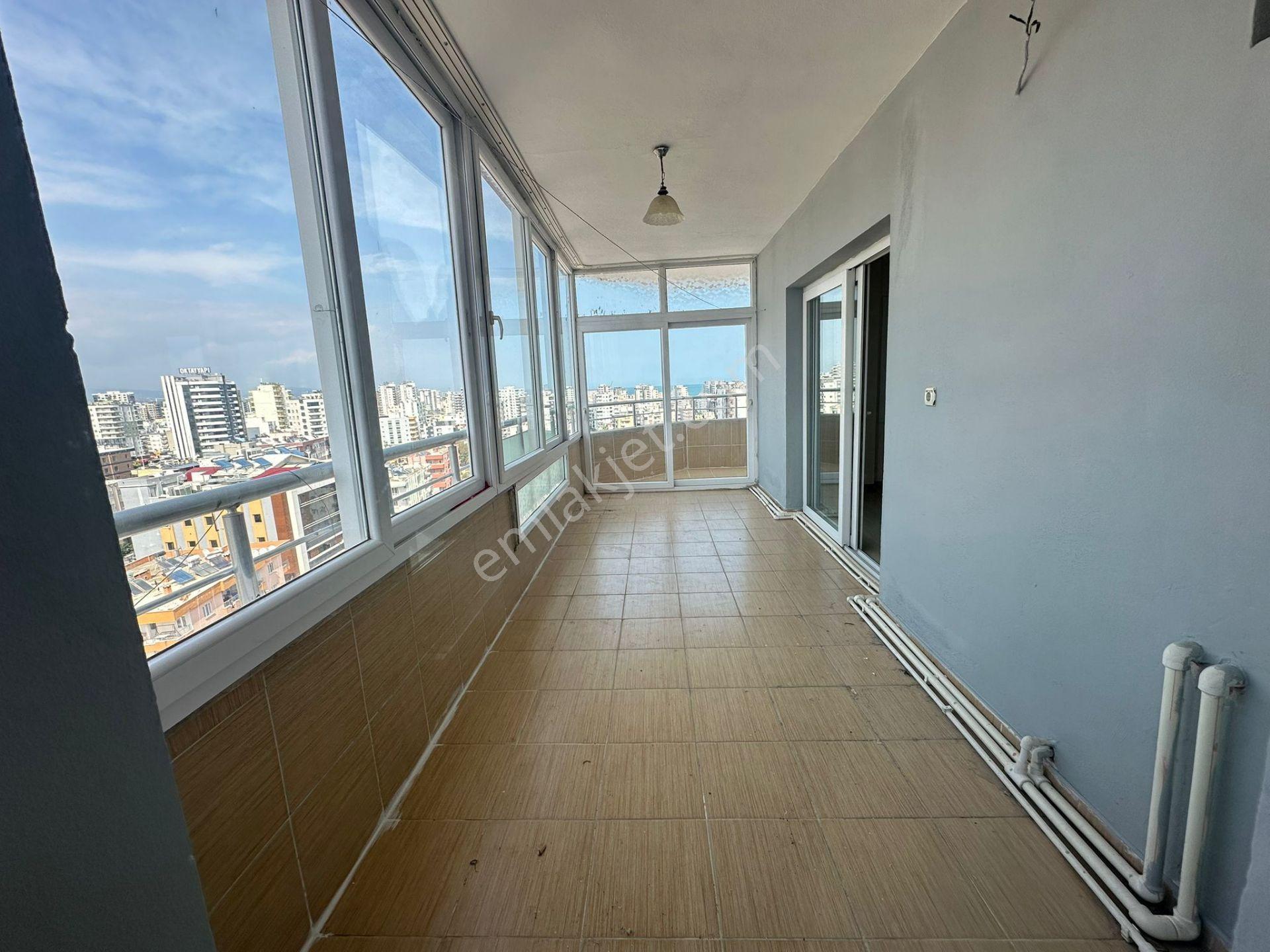 Erdemli Merkezde Deniz Manzaralı Satılık 4+1 Daire (240m²) - Görsel 11
