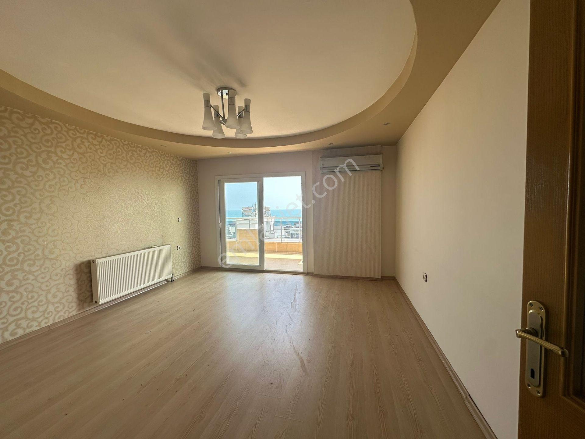 Erdemli Merkezde Deniz Manzaralı Satılık 4+1 Daire (240m²) - Görsel 10