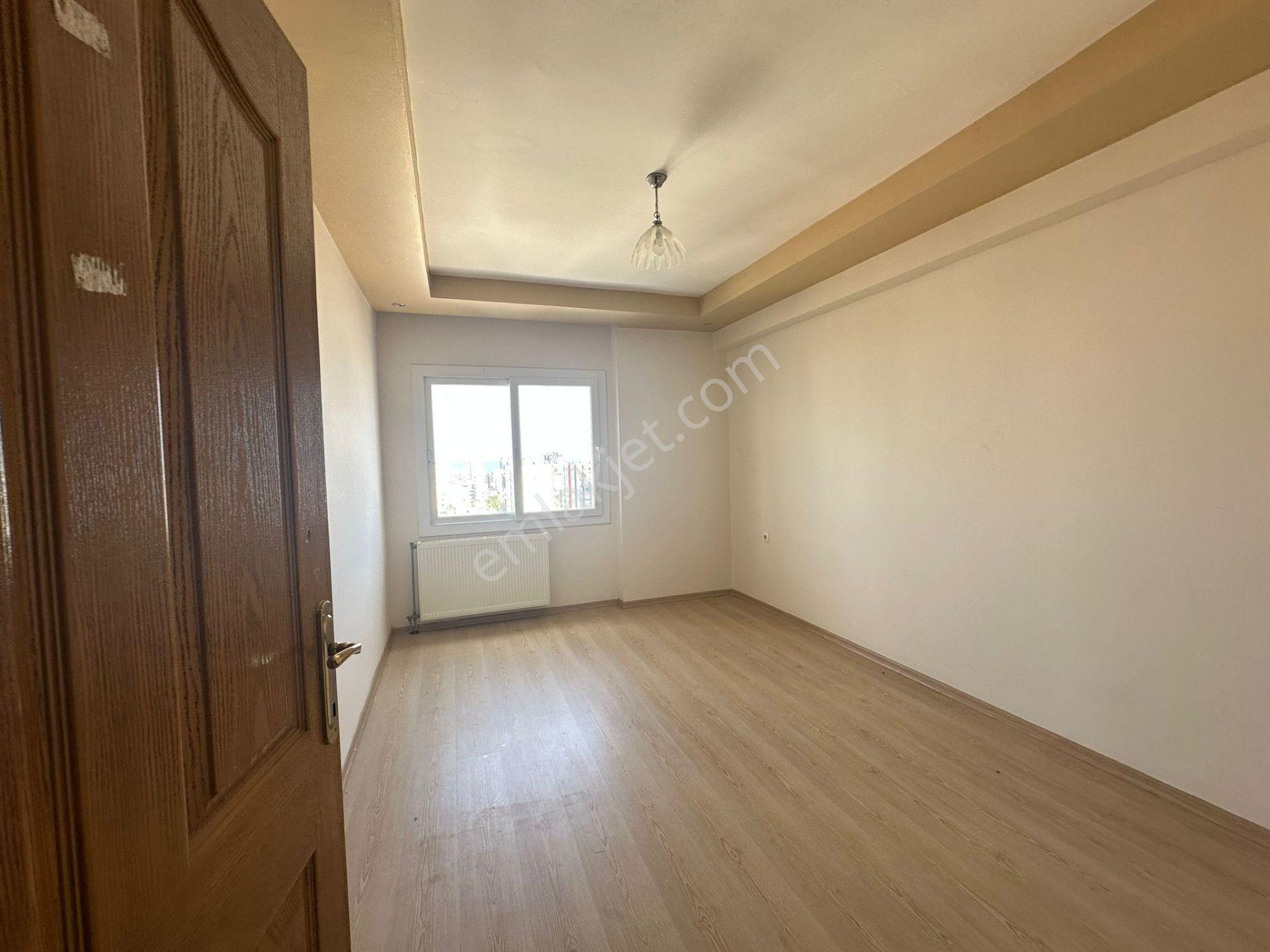 Erdemli Merkezde Deniz Manzaralı Satılık 4+1 Daire (240m²) - Görsel 29