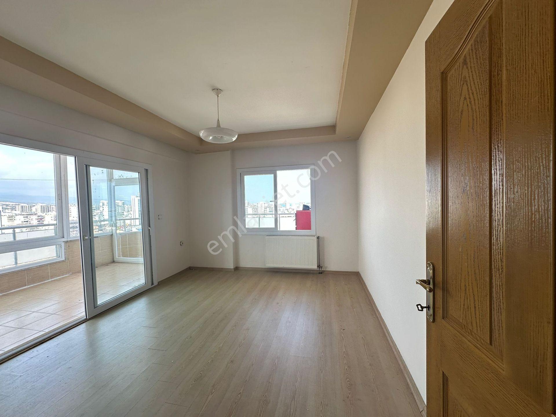 Erdemli Merkezde Deniz Manzaralı Satılık 4+1 Daire (240m²) - Görsel 17