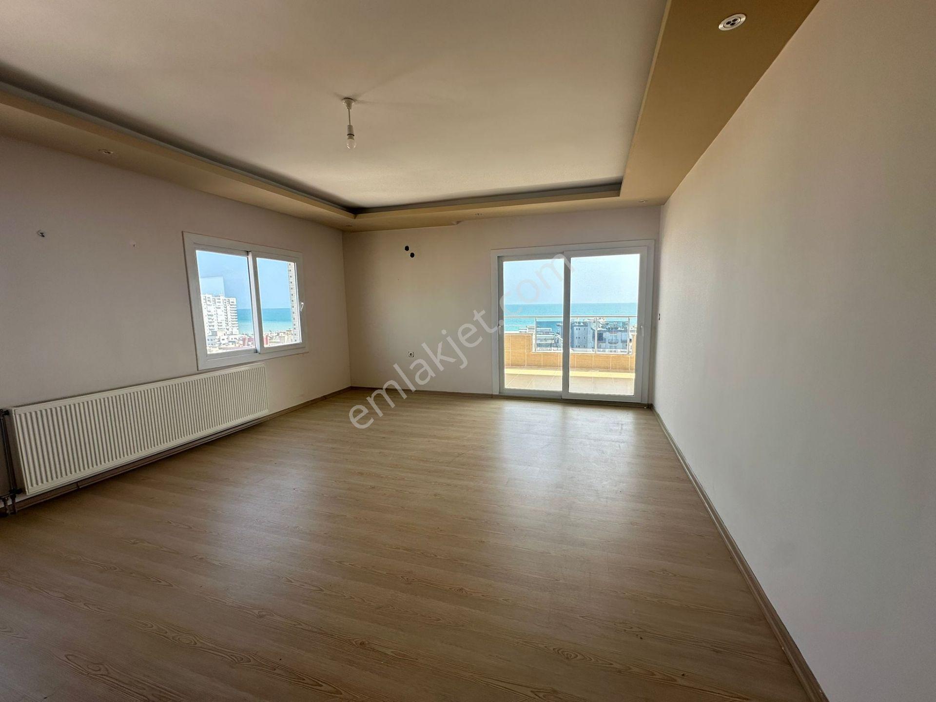 Erdemli Merkezde Deniz Manzaralı Satılık 4+1 Daire (240m²) - Görsel 28