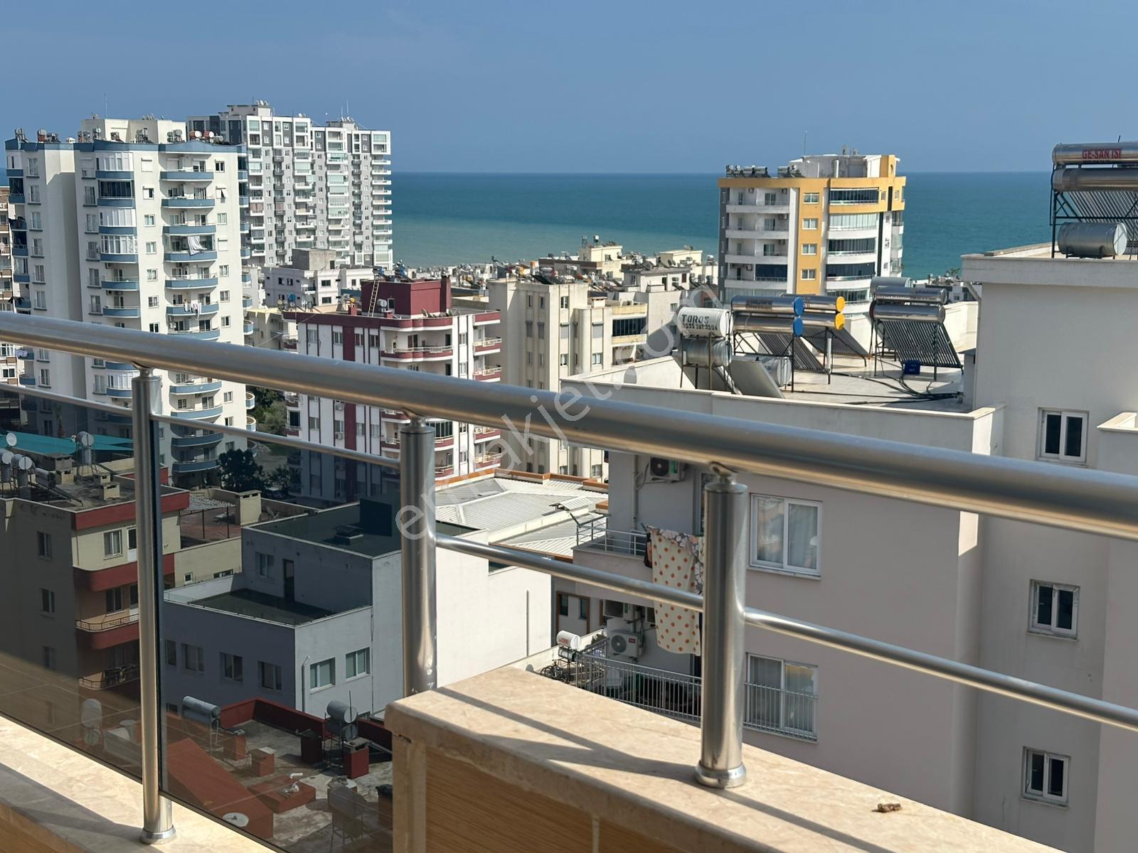 Erdemli Merkezde Deniz Manzaralı Satılık 4+1 Daire (240m²) - Görsel 25