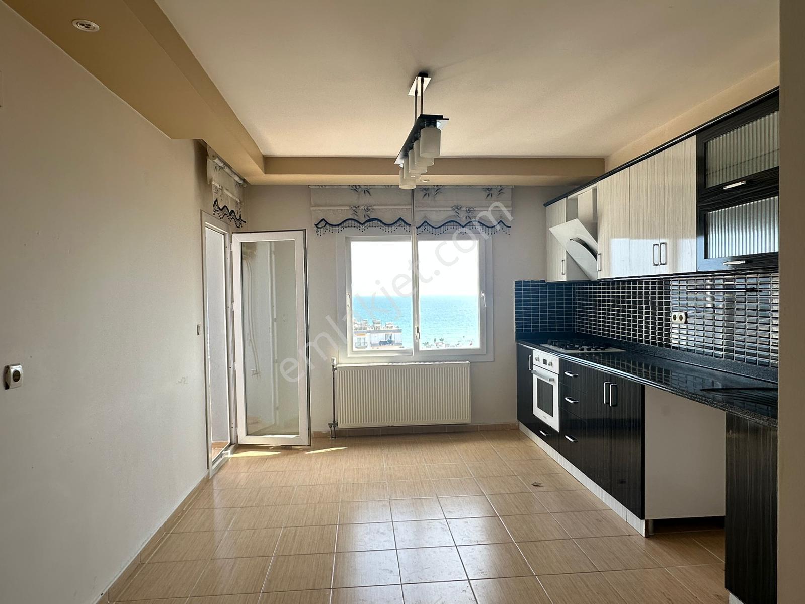 Erdemli Merkezde Deniz Manzaralı Satılık 4+1 Daire (240m²) - Görsel 37