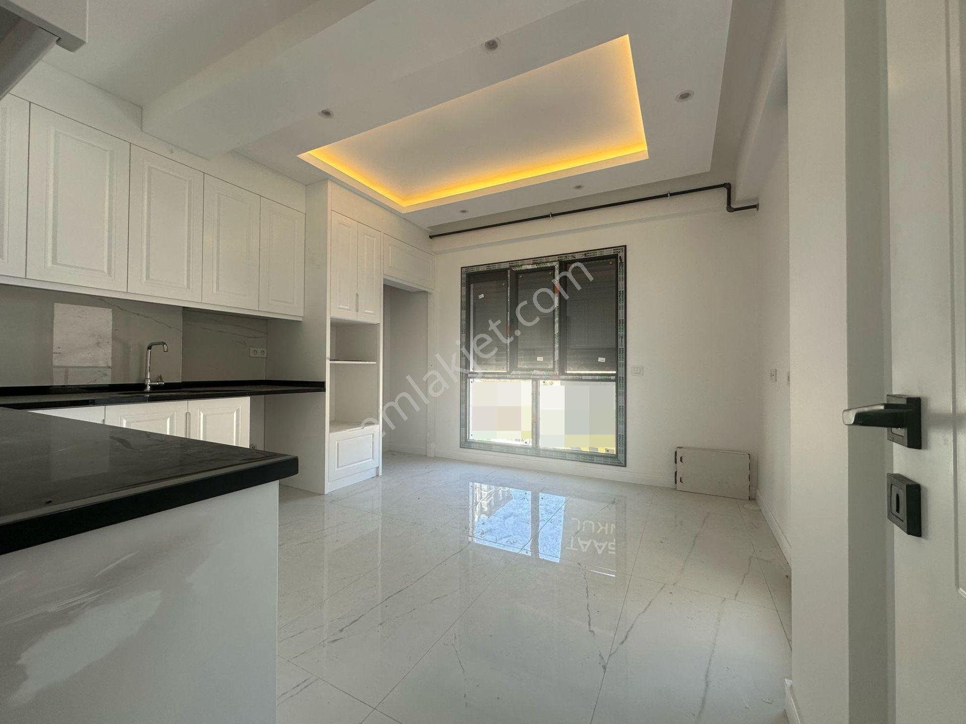 Demirler'den Naz Bayrak'ta Cadde Üstü 3+1 Kiralık Daire - Görsel 3
