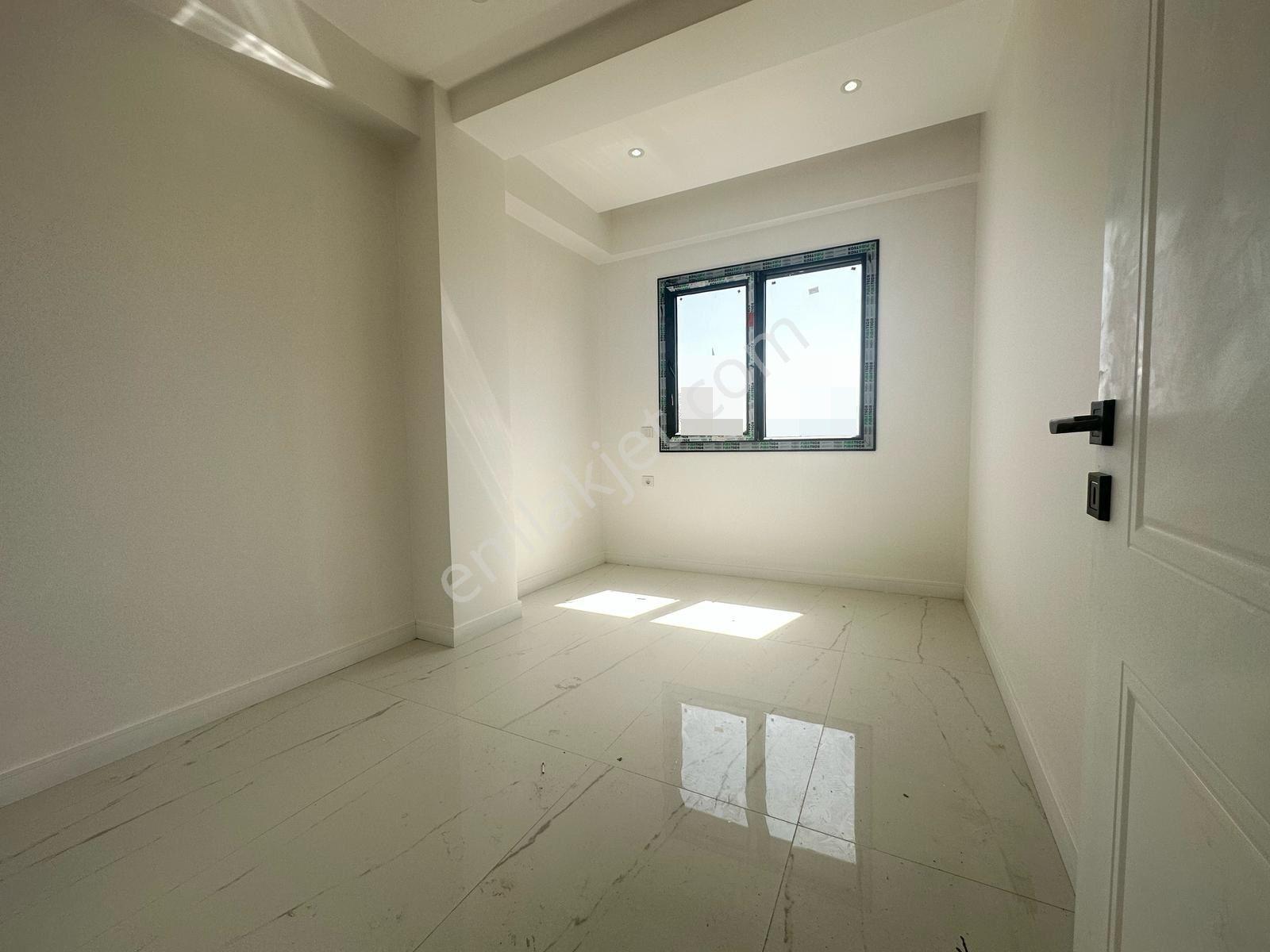 Demirler'den Naz Bayrak'ta Cadde Üstü 3+1 Kiralık Daire - Görsel 16