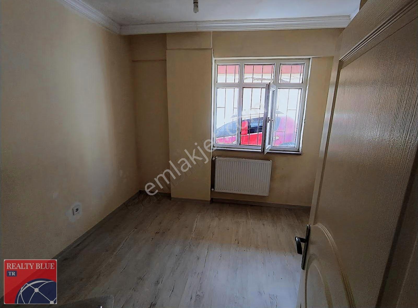 Sultanbeyli Turgut Reis Mahallesinde 2+1 Kiralık Daire - Görsel 6