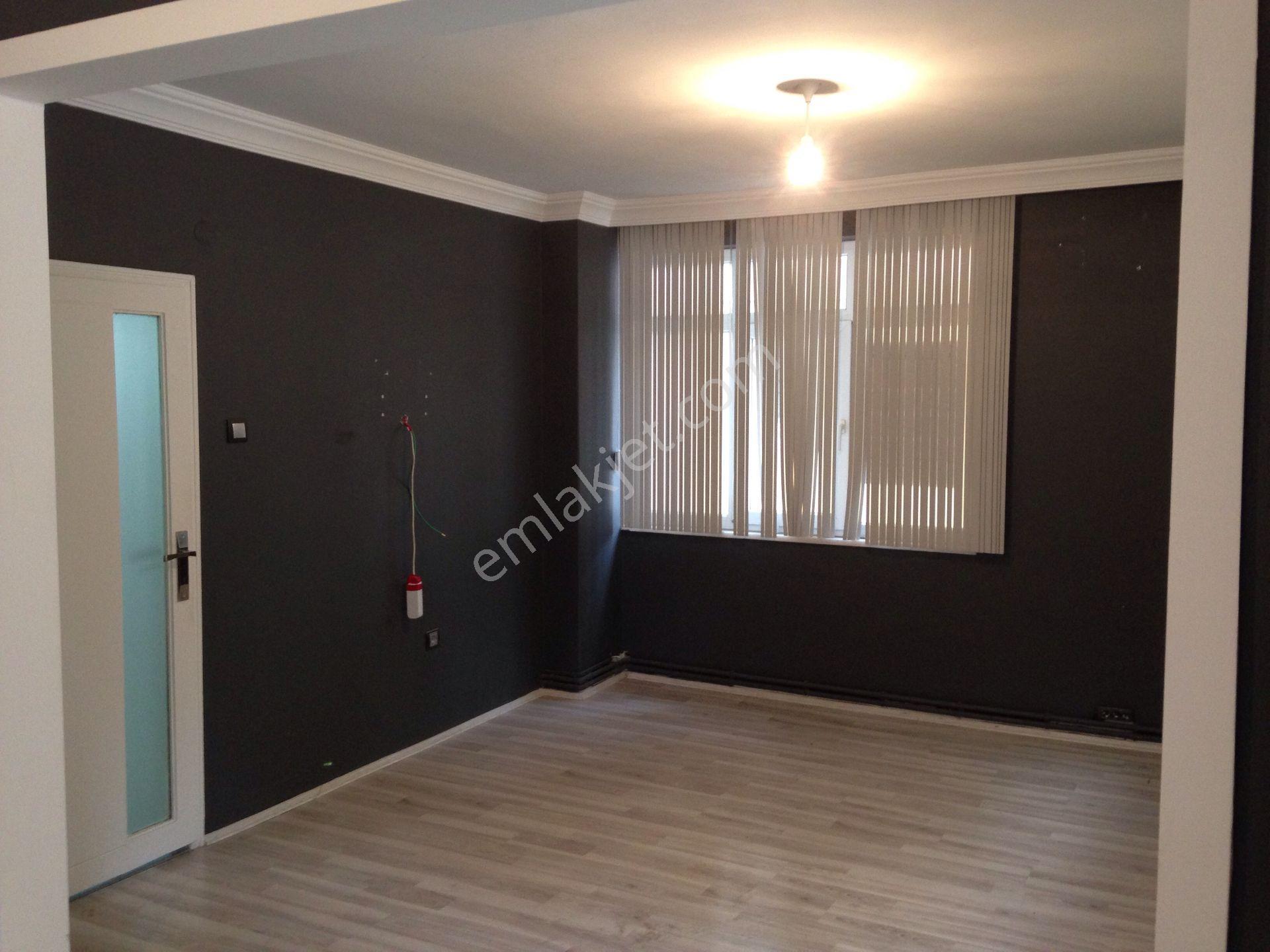 Bahçelievler Mah.100.yıl Bulvarına Cephe İşlek Kavşakda Kiralık İşyeri - Görsel 10