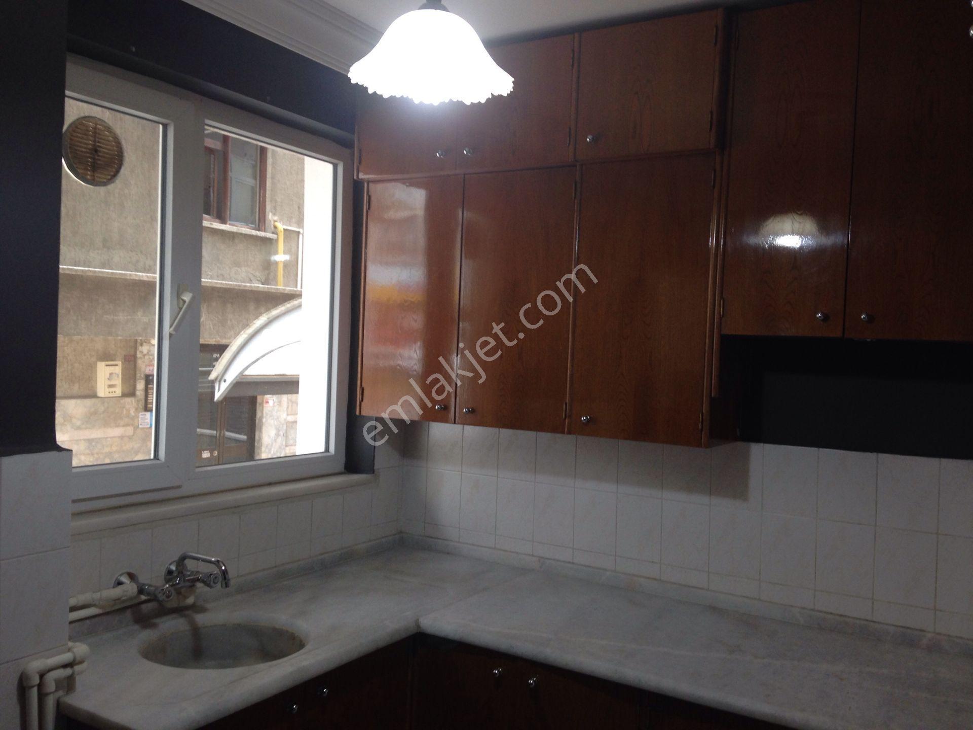 Bahçelievler Mah.100.yıl Bulvarına Cephe İşlek Kavşakda Kiralık İşyeri - Görsel 27