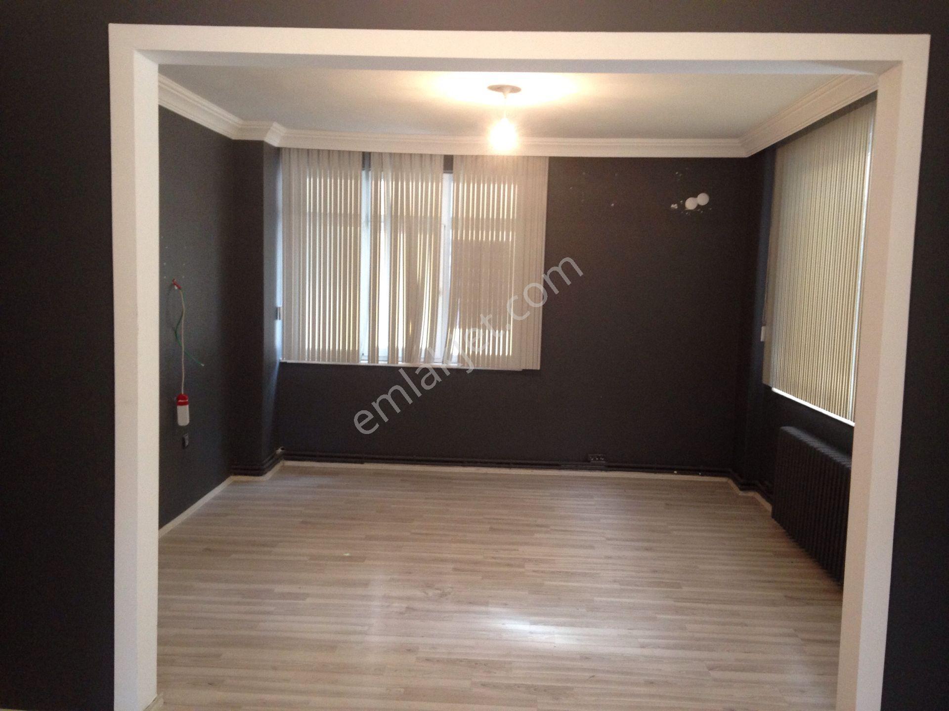 Bahçelievler Mah.100.yıl Bulvarına Cephe İşlek Kavşakda Kiralık İşyeri - Görsel 9