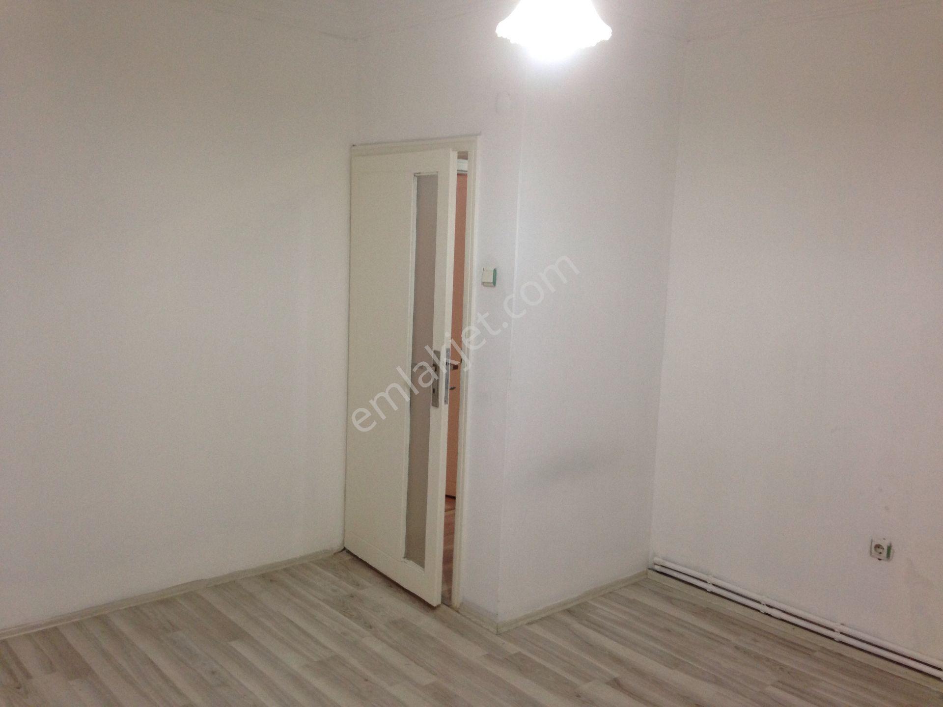Bahçelievler Mah.100.yıl Bulvarına Cephe İşlek Kavşakda Kiralık İşyeri - Görsel 13