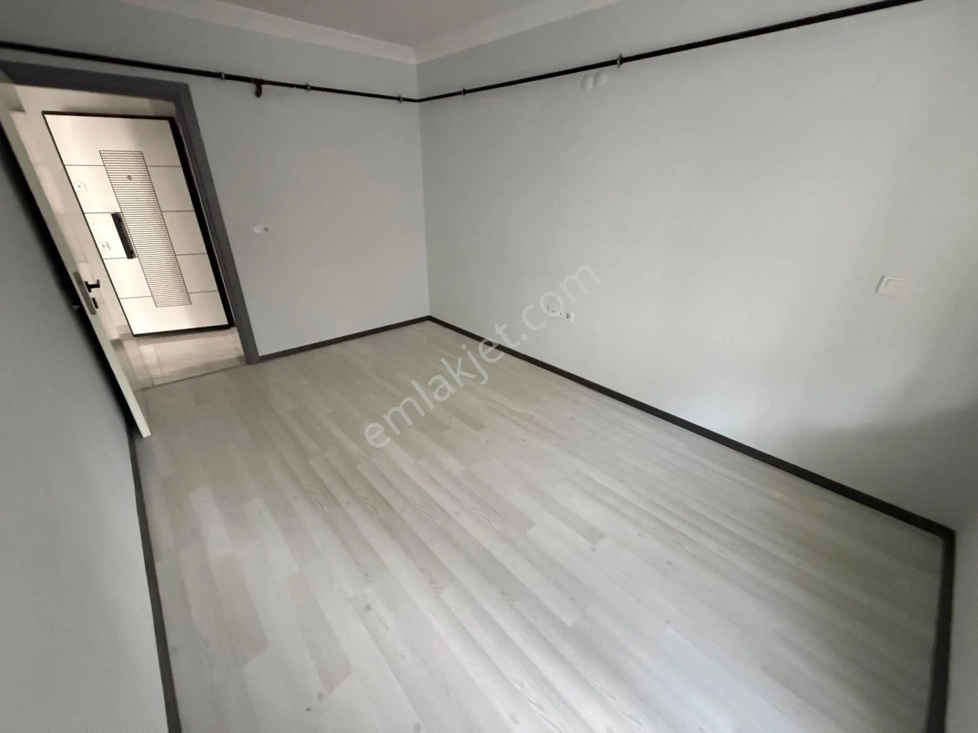 Balıkesir Bandırma 600 Evler Mah. 1+1 Kiralık Daire - Görsel 5