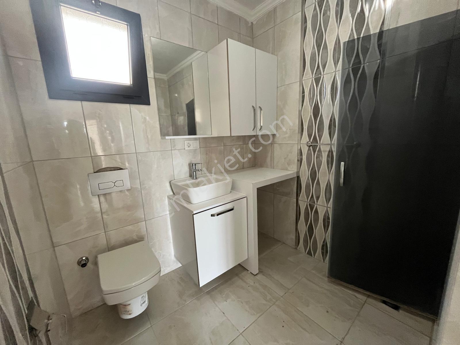 Kuşadası Satılık Havuzlu Sitede Bahçeli 4+1 Satılık Yazlık - Görsel 7
