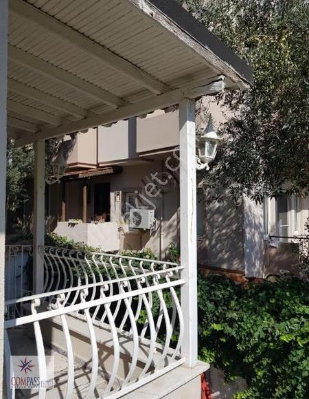 Armutalan Merkezinde Satılık Havuzlu Bitişik Müstakil Ev - Görsel 5