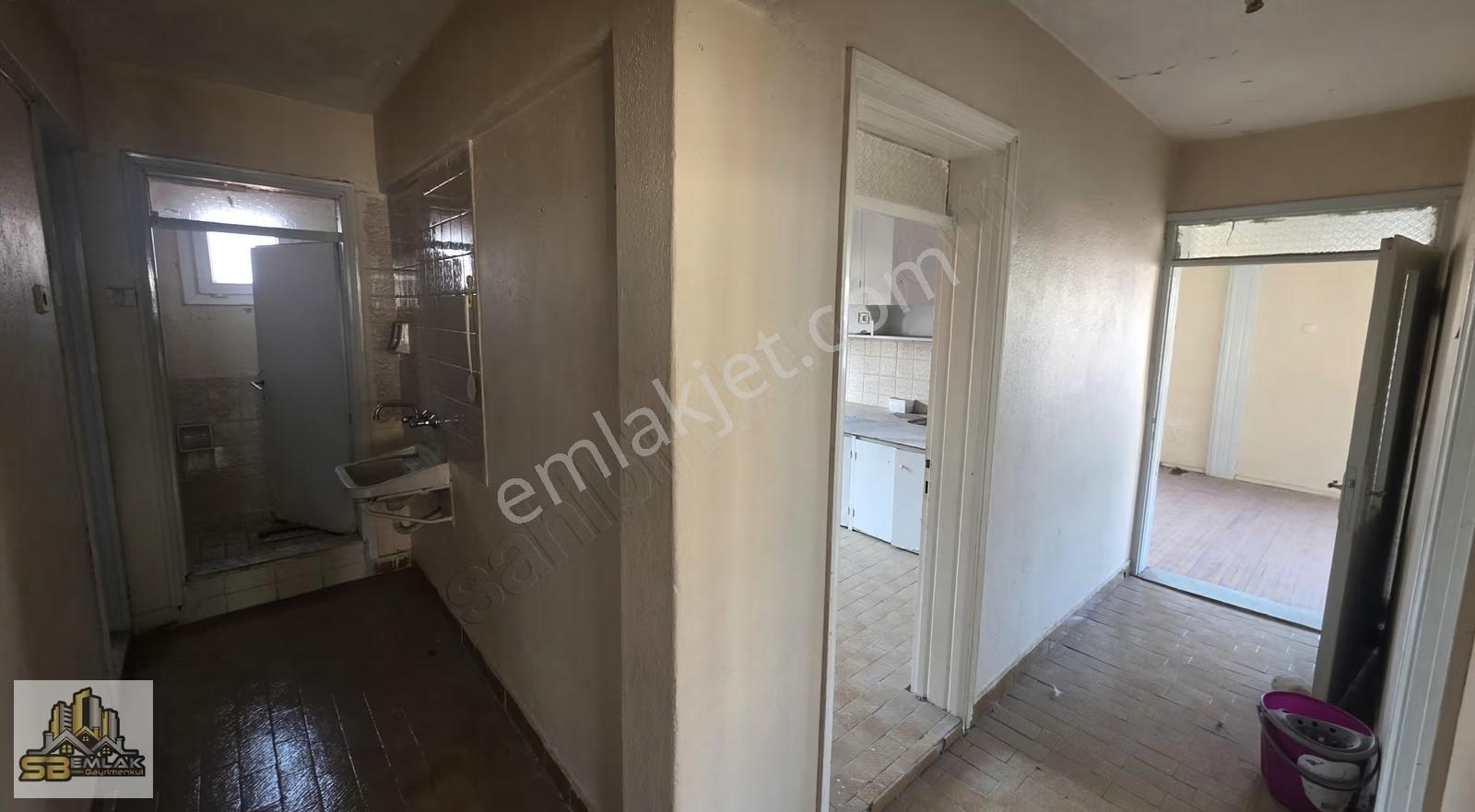 İzmir Tire Sb Emlak'tan İpekçiler Mah. Fırsat Yatırımlık 2 Daire - Görsel 22