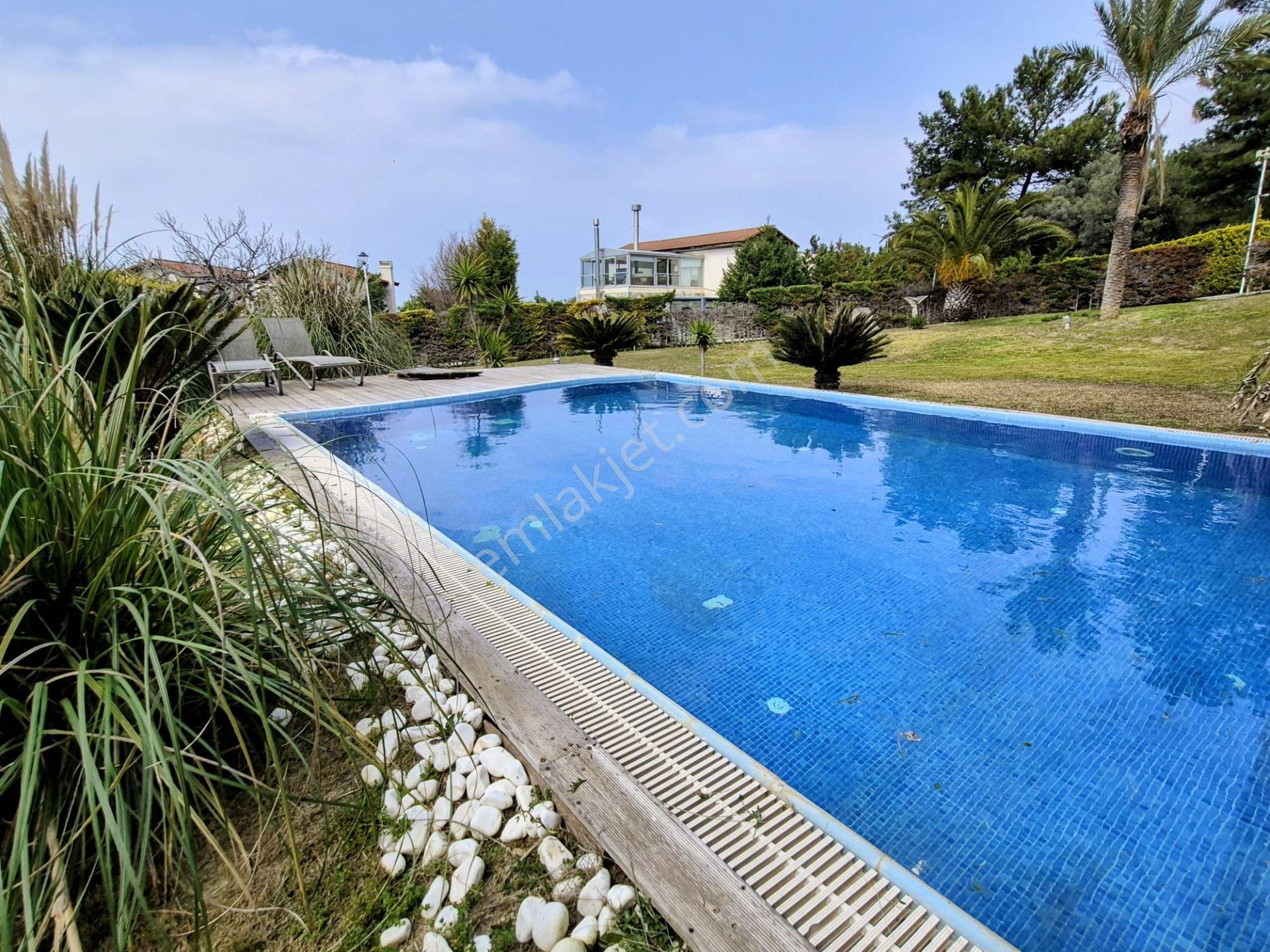 Urla Güvenlikli Site ,2500 M2 /450 M2 Yaşam Alanı, Özel Havuzlu - Görsel 30