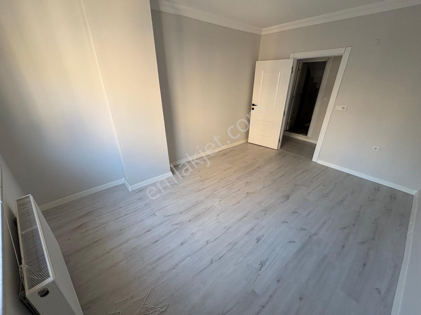 Köşklüçeşmede 4+2 Sıfır Asansörlü Kapalı Otoparklı Dublex - Görsel 15