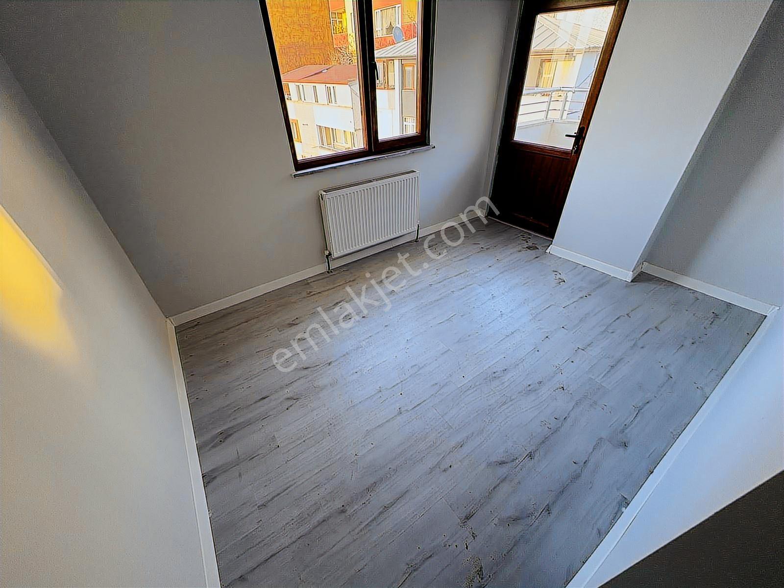 Köşklüçeşmede 4+2 Sıfır Asansörlü Kapalı Otoparklı Dublex - Görsel 11