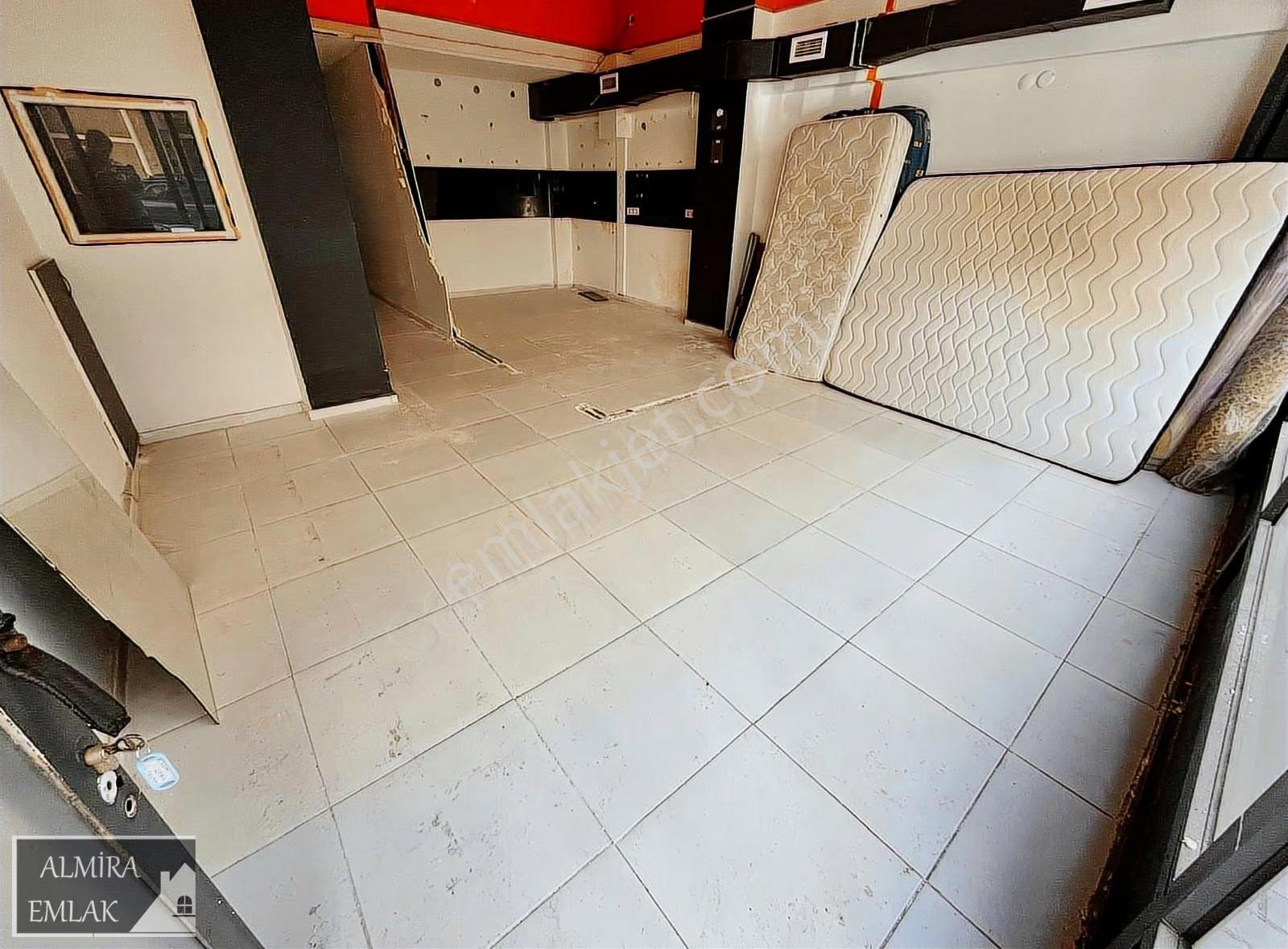 İnönü Cadde Yanında Asma Katlı 75 M2 Bacalı Dükkân - Görsel 9