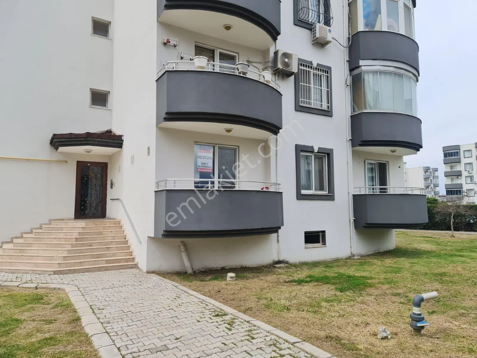 Karaağaç Konarlı'da Güney Deniz Sitesi'nde Havuz Gören Doğalgazlı Daire - Görsel 2