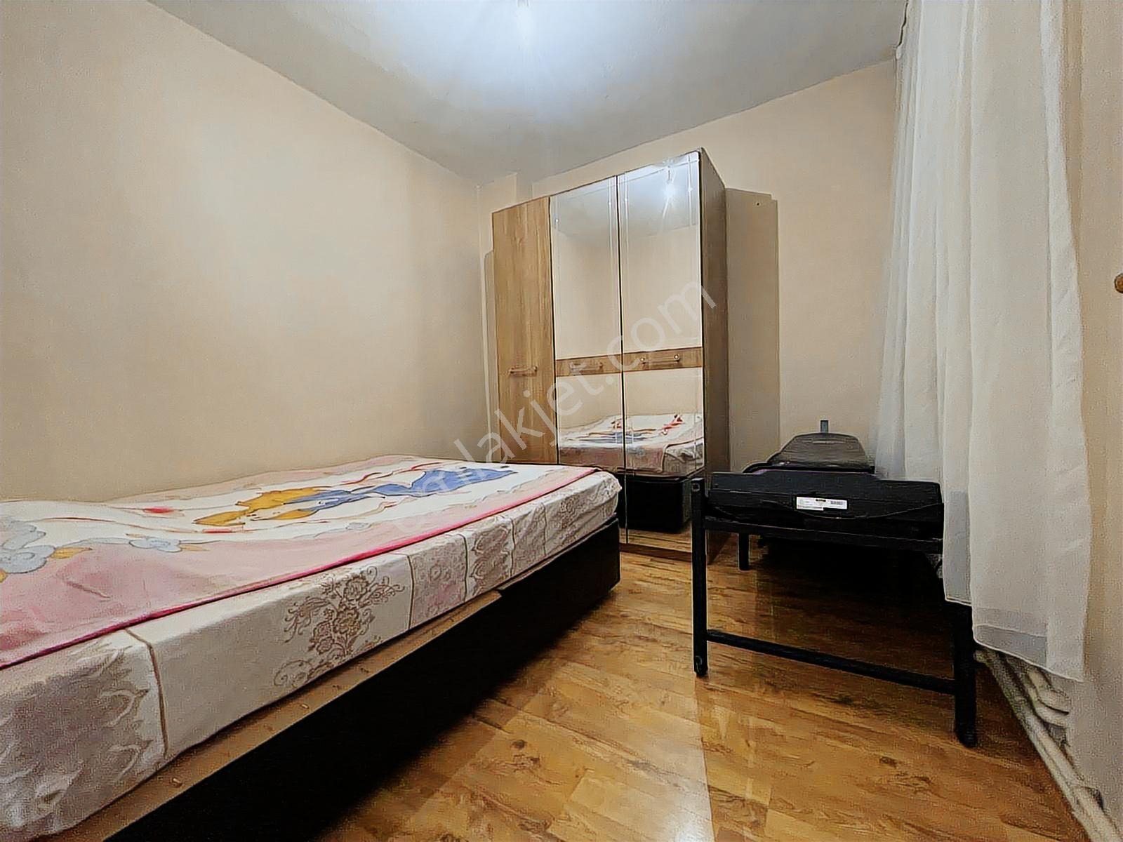 Vizyon Gayrimenkul'den Çarşı Merkezde 2+1 Eşyalı Kiralık Daire - Görsel 5