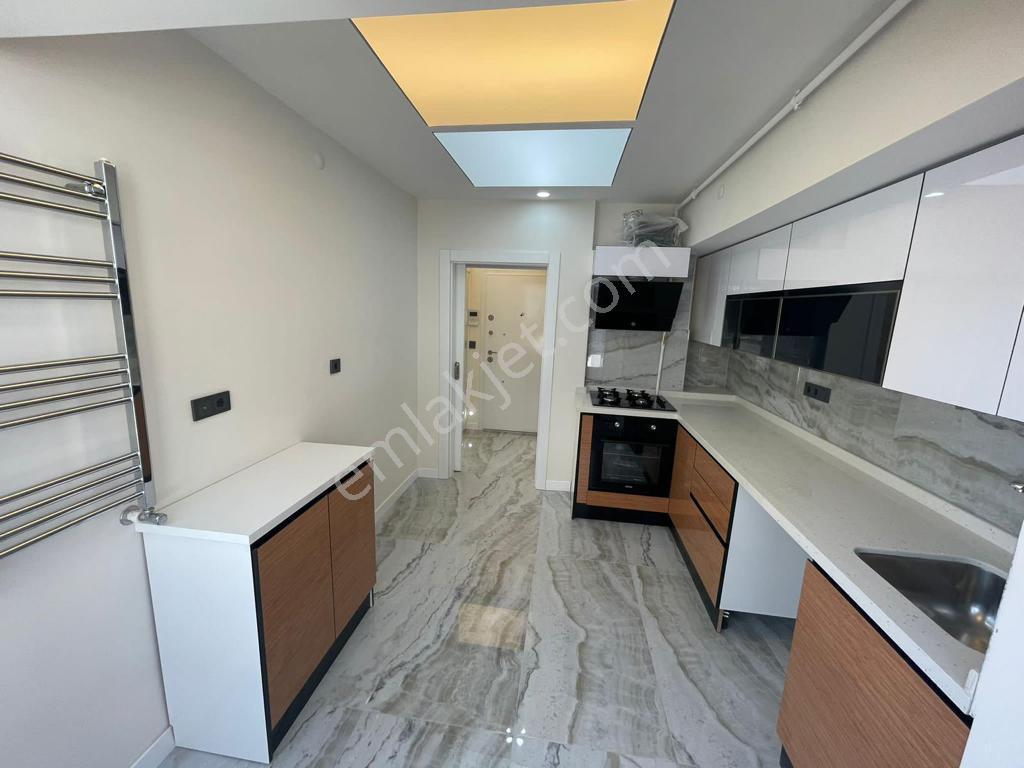 Öveçler Narlı Sk. Tepeden Tırnağa Yenilenmiş Zinde 3+1 Daire - Görsel 30