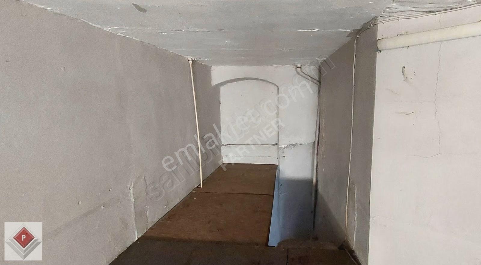 Sarıyer Çayırbaşı Cad. Sahile Adım Mesafede Müstakil Bina - Görsel 17