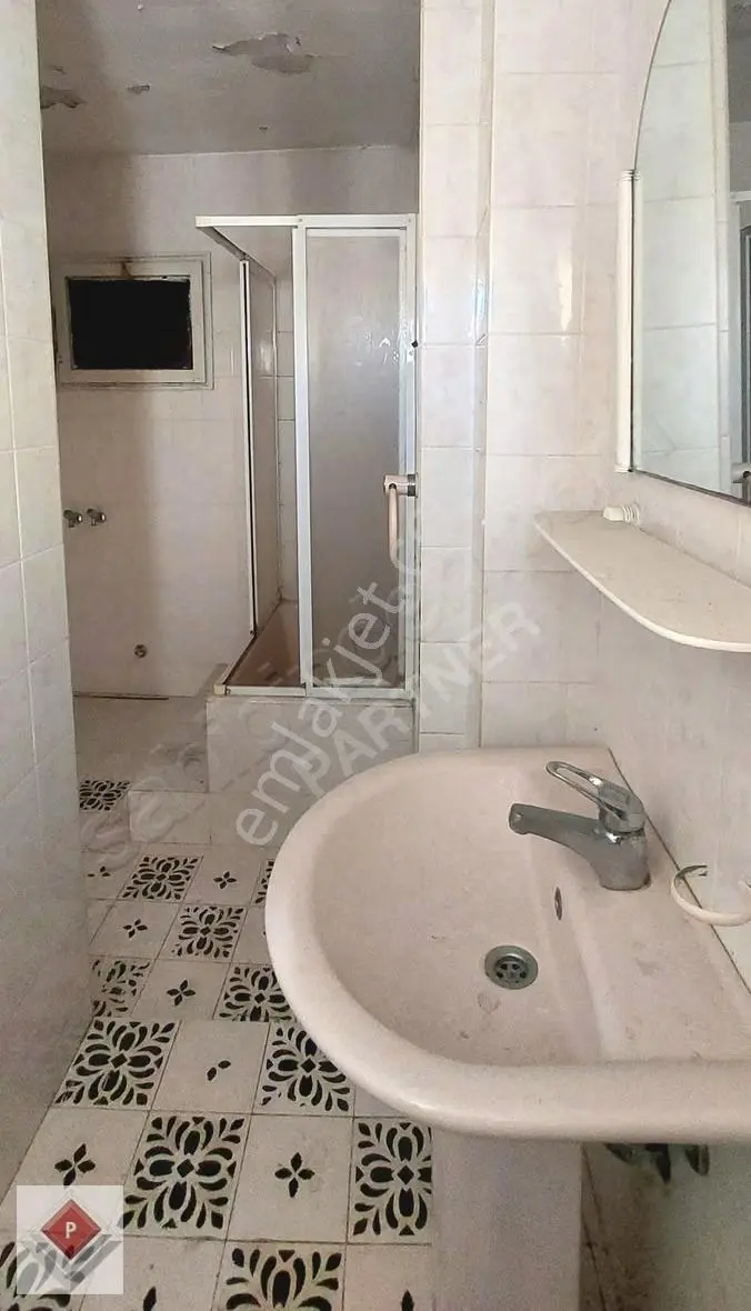 Sarıyer Çayırbaşı Cad. Sahile Adım Mesafede Müstakil Bina - Görsel 33