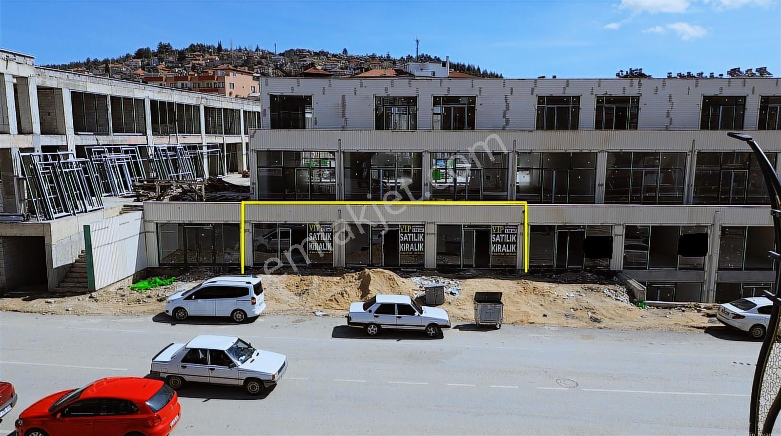 Vip Gayrimenkul'den Cadde Ve Pazar Yeri Girişli 510m² Dükkanlar - Görsel 11