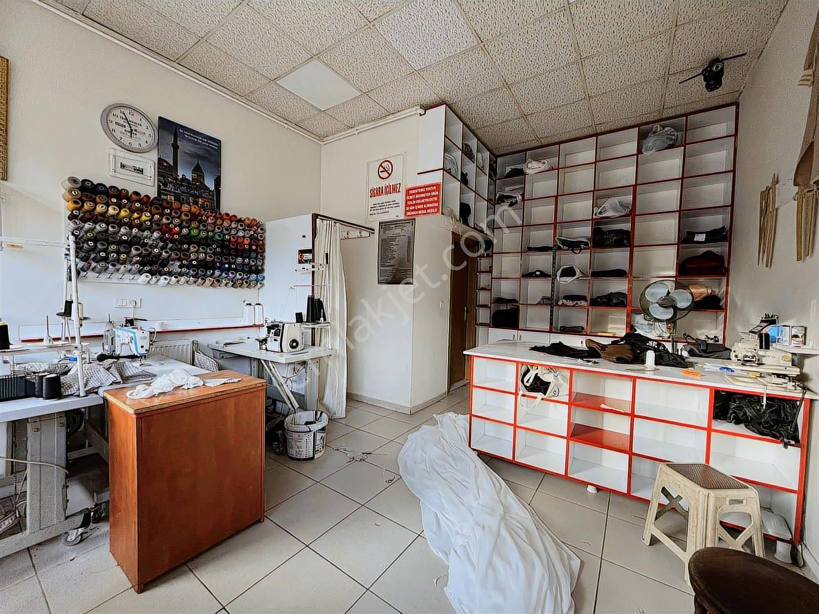 Erenler Mh Kırbaşı Caddesinde Satılık 23m² Hazır Kiracılı Dükkan