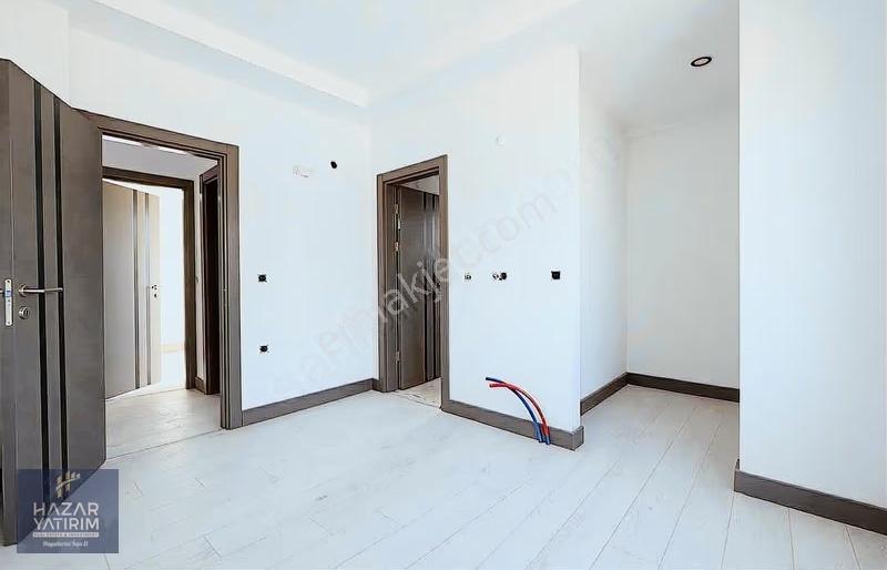 Site İçinde, Havuzlu, Modern 2+1 Ferah Yaşam Alanı - Görsel 20