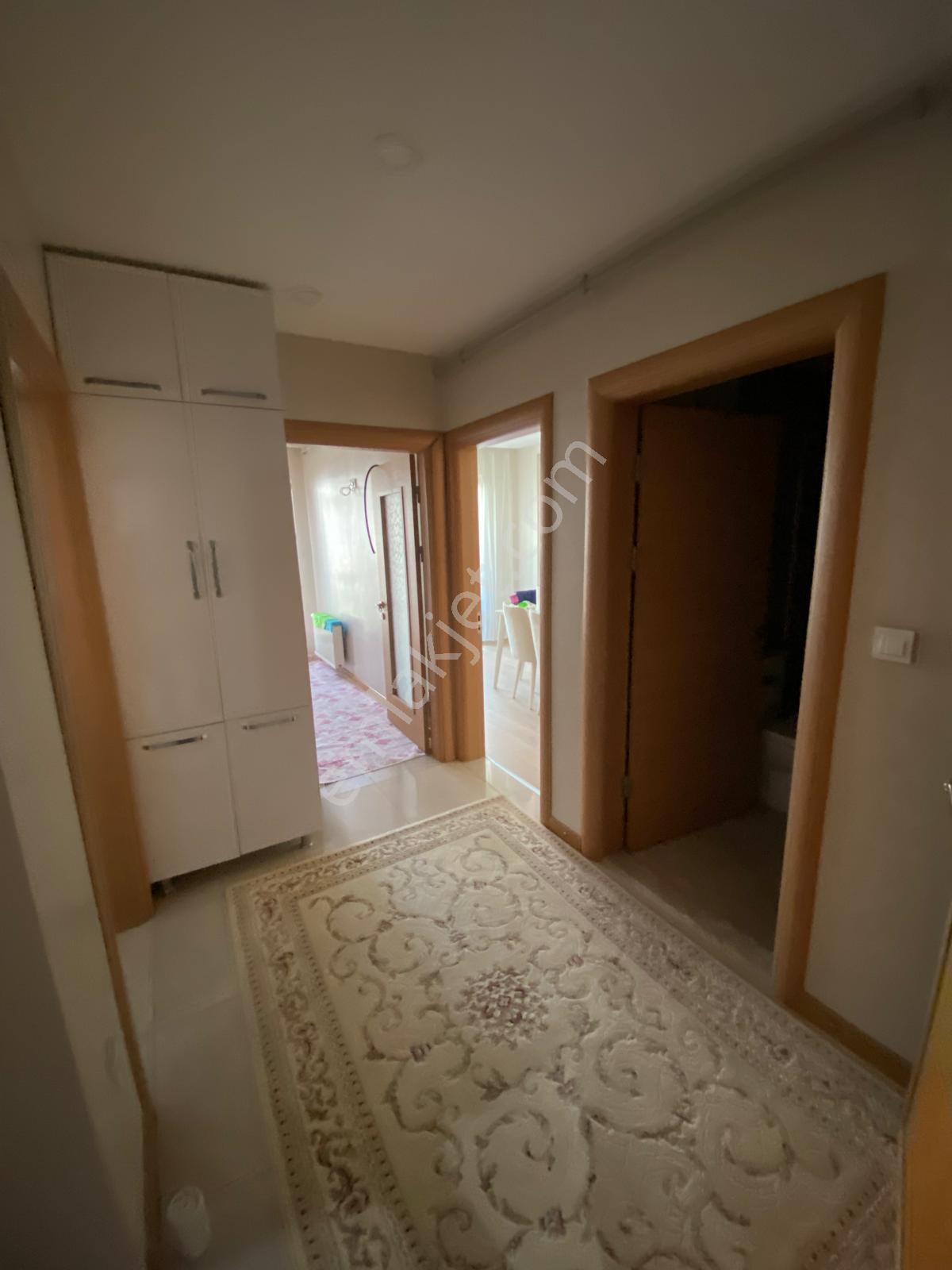 Vilayet Meydanında 2+1 Satılık Daire - Görsel 15