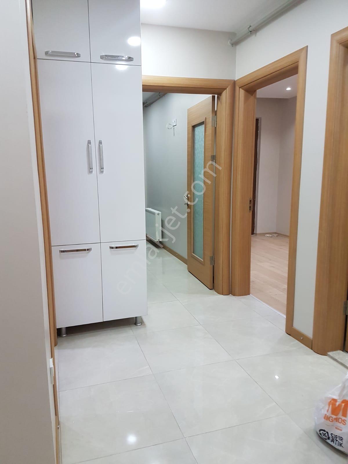 Vilayet Meydanında 2+1 Satılık Daire - Görsel 13