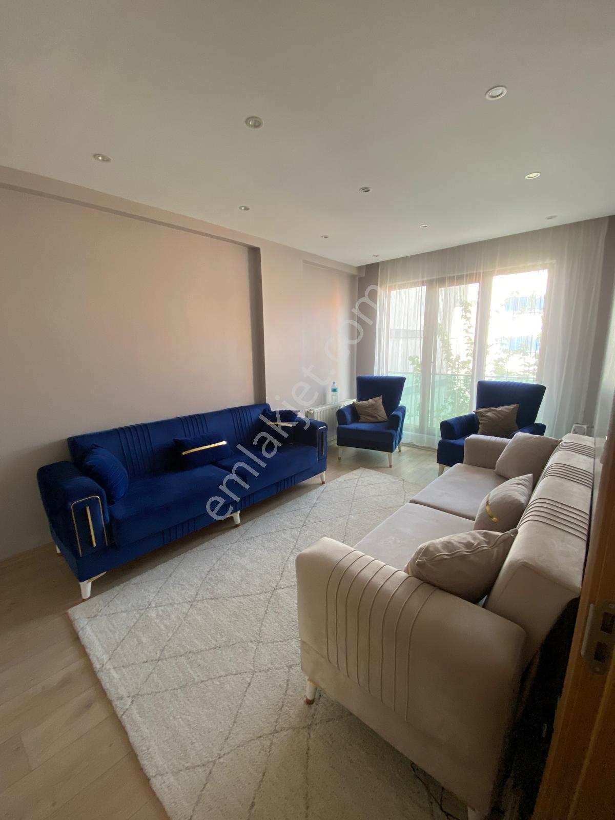 Vilayet Meydanında 2+1 Satılık Daire