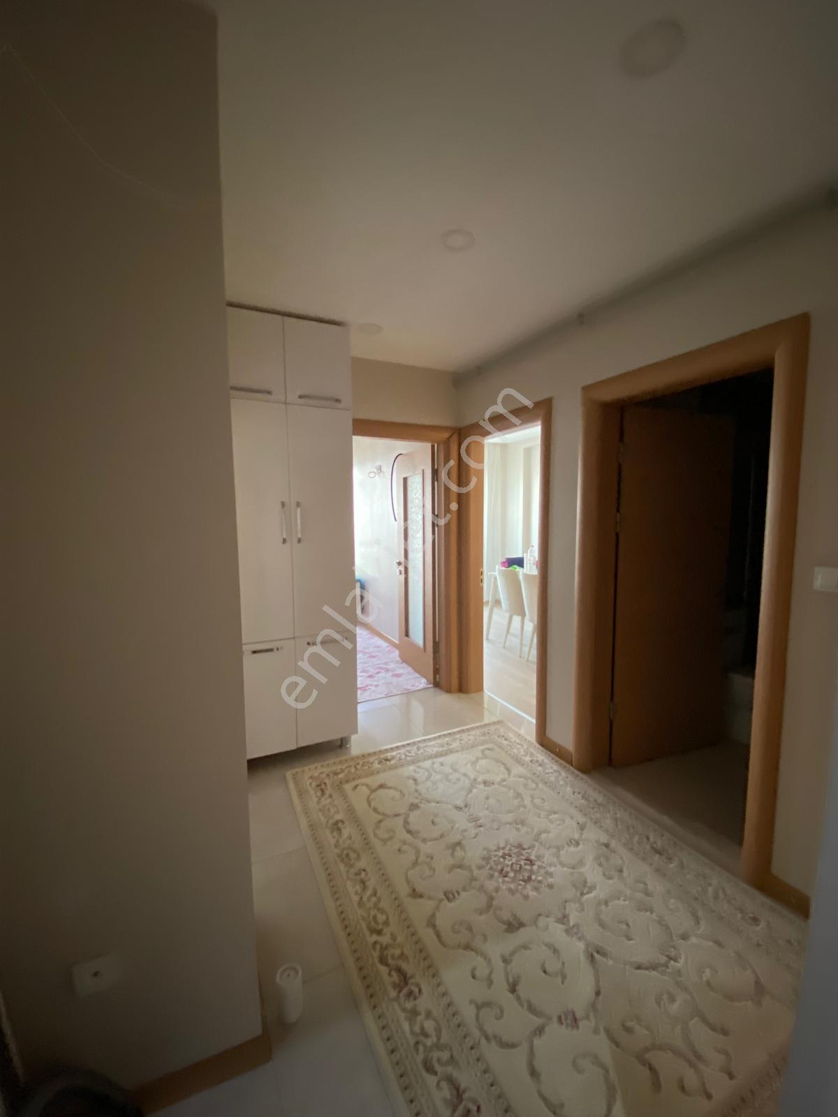 Vilayet Meydanında 2+1 Satılık Daire - Görsel 14