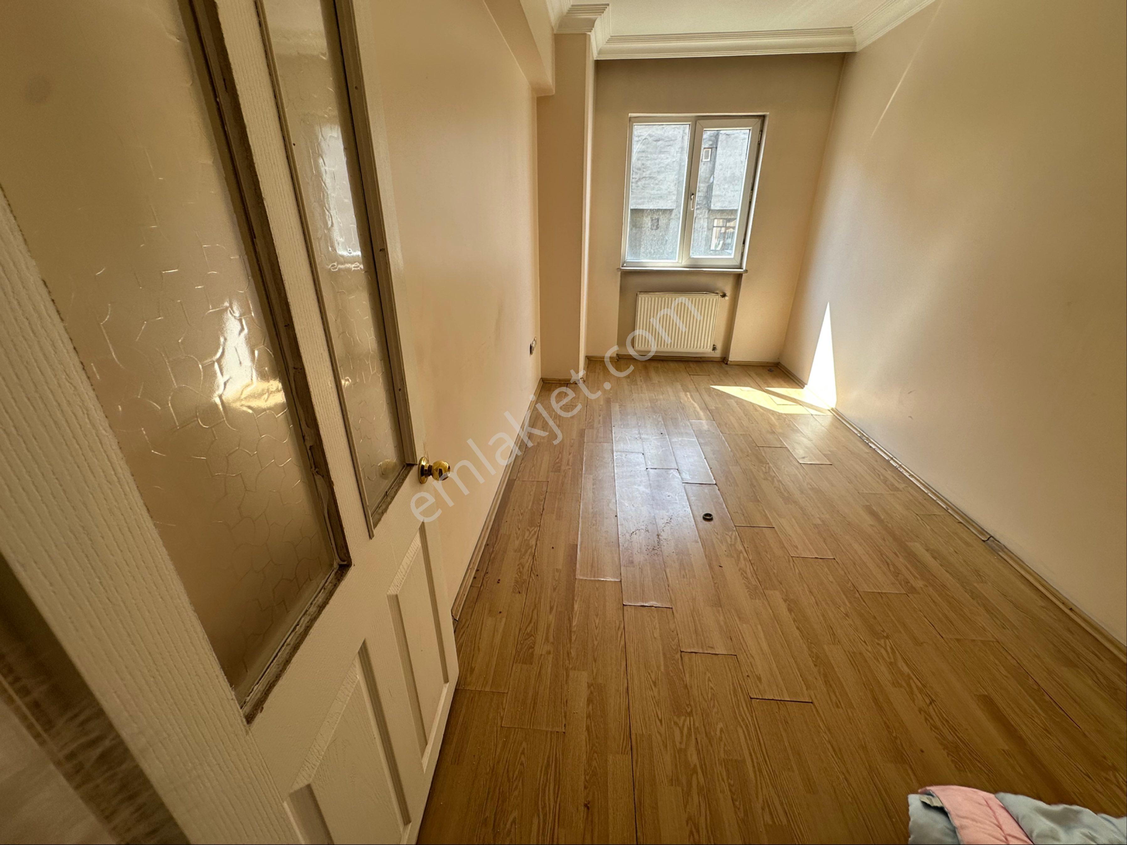 Secret House’dan Merkezi Konumlu Aile Apartmanında 3+1 Arakat - Görsel 17