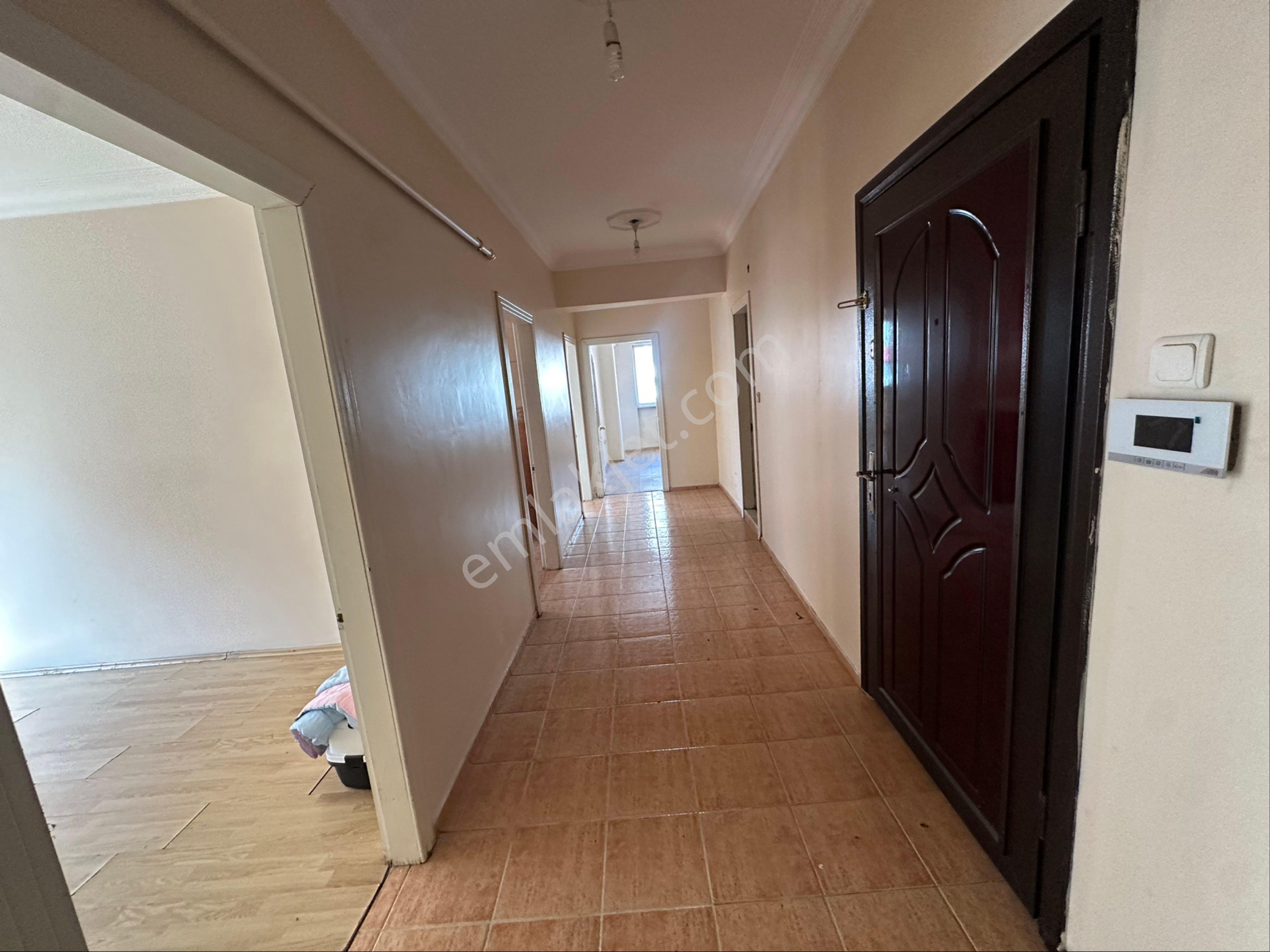 Secret House’dan Merkezi Konumlu Aile Apartmanında 3+1 Arakat - Görsel 15