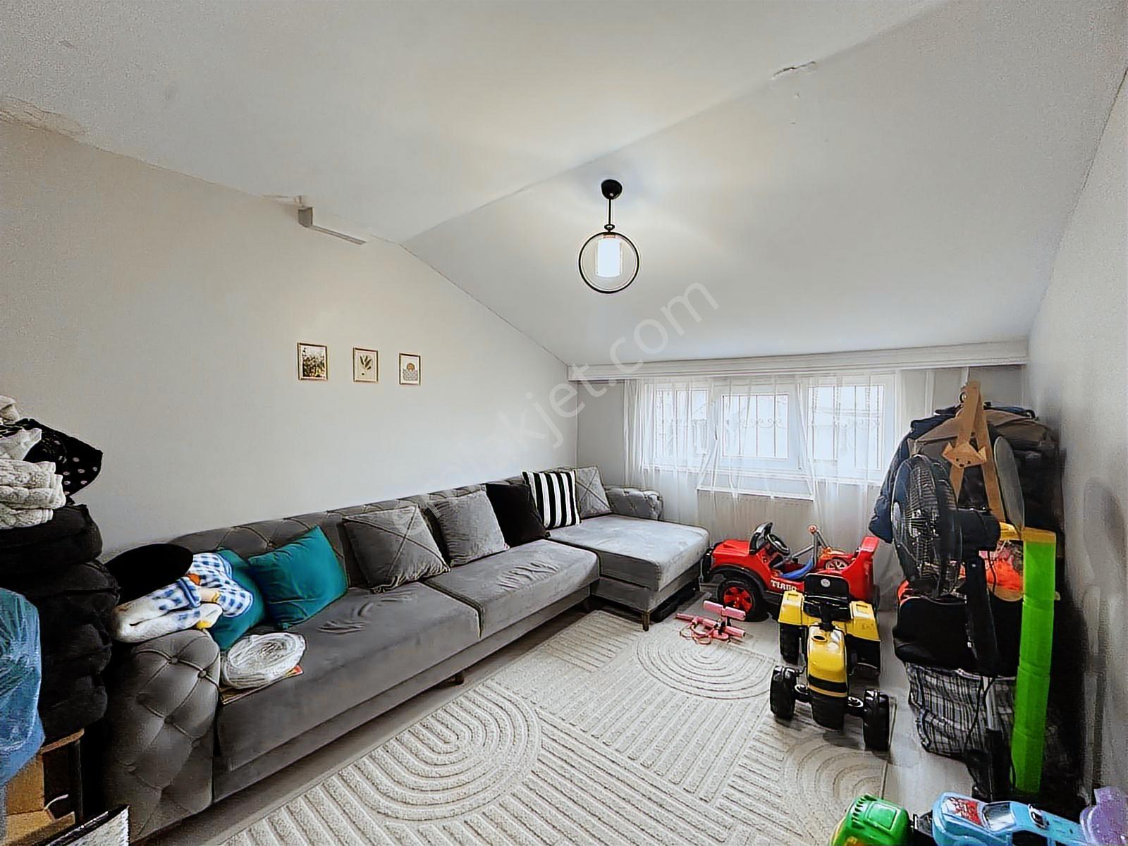 Yenimahalle'de Masrafsız, Açık Cepheli, Kullanışlı Dubleks Daire - Görsel 9