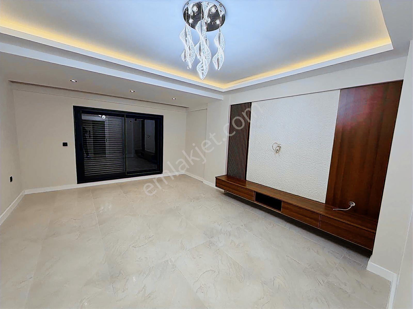 Uygan'dan Cumhuriyet Mah. 130m² 3+1 Havuzlu Ultra Lüx Akıllı Ev - Görsel 11