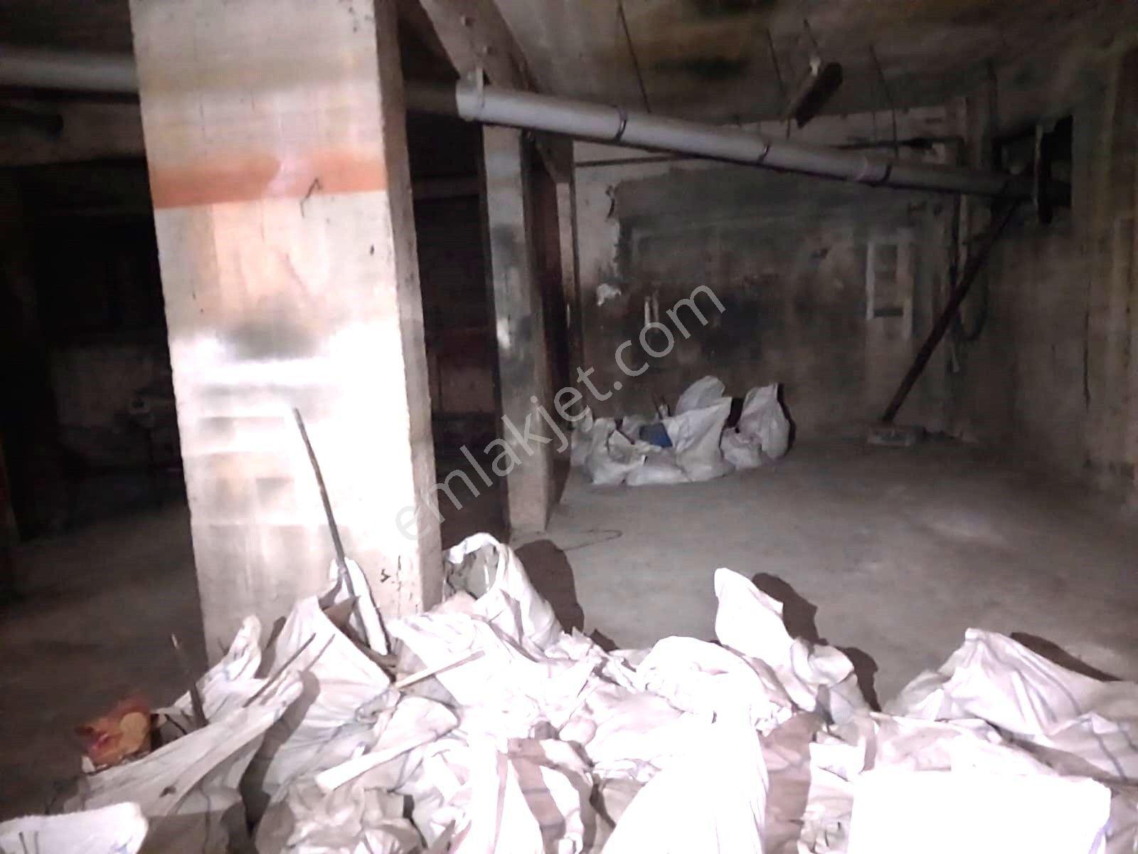 Kocaeli Gölcük Kavaklı Mahallesi Kiralık 150 M² Dükkan Depo - Görsel 7
