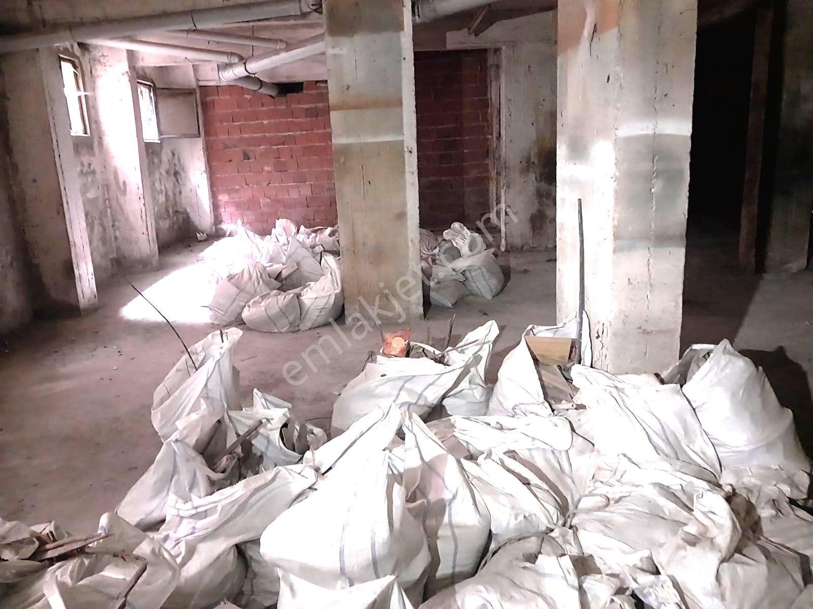 Kocaeli Gölcük Kavaklı Mahallesi Kiralık 150 M² Dükkan Depo - Görsel 8