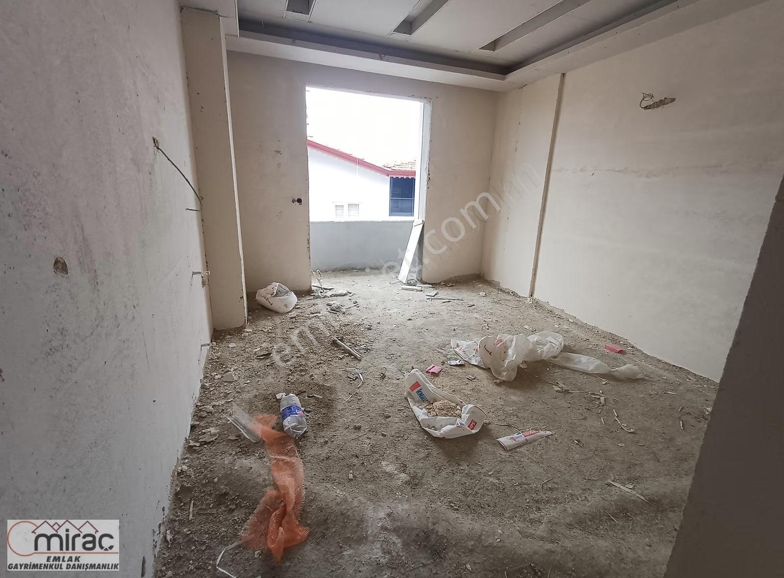 Manavgat Sarılarçamlık Mevkisinde Mükemmel Dubleks - Görsel 9